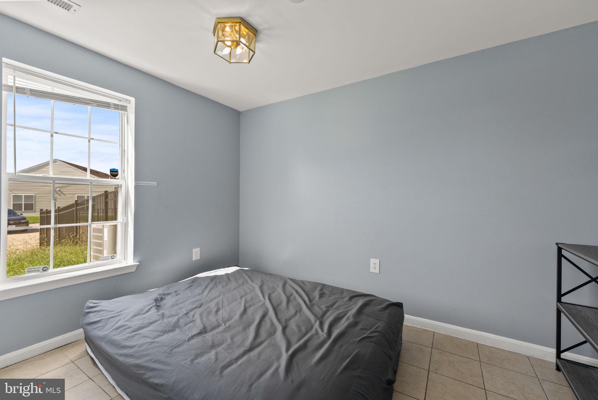 1830 WEBSTER PLACE SE