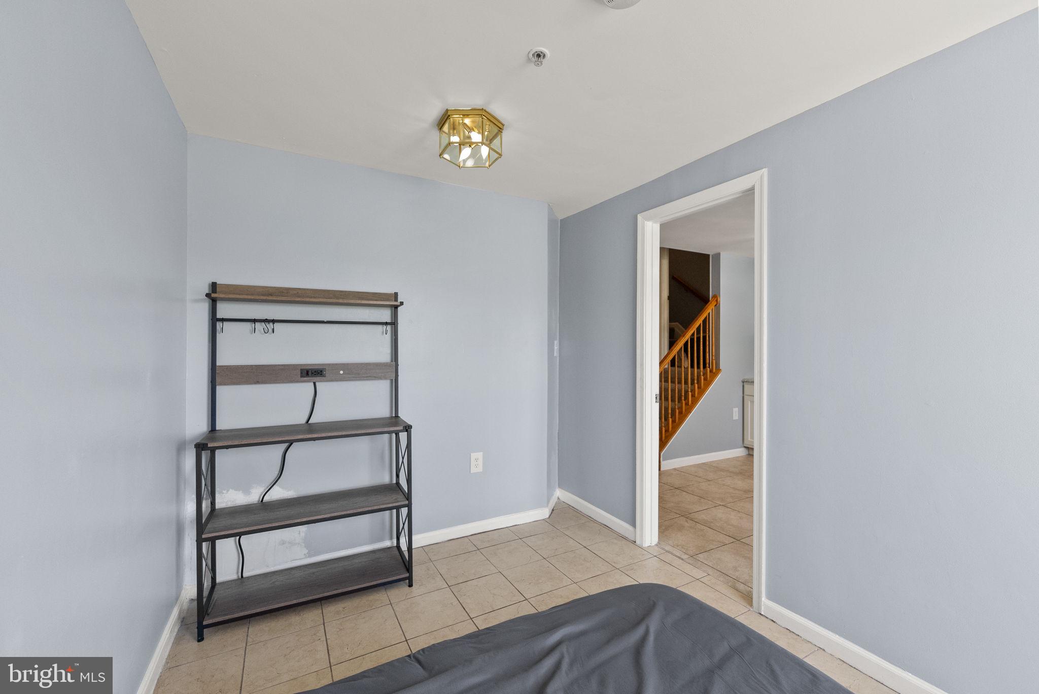 1830 WEBSTER PLACE SE