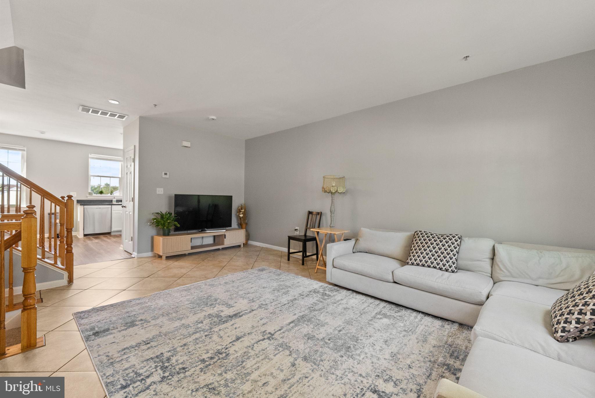 1830 WEBSTER PLACE SE