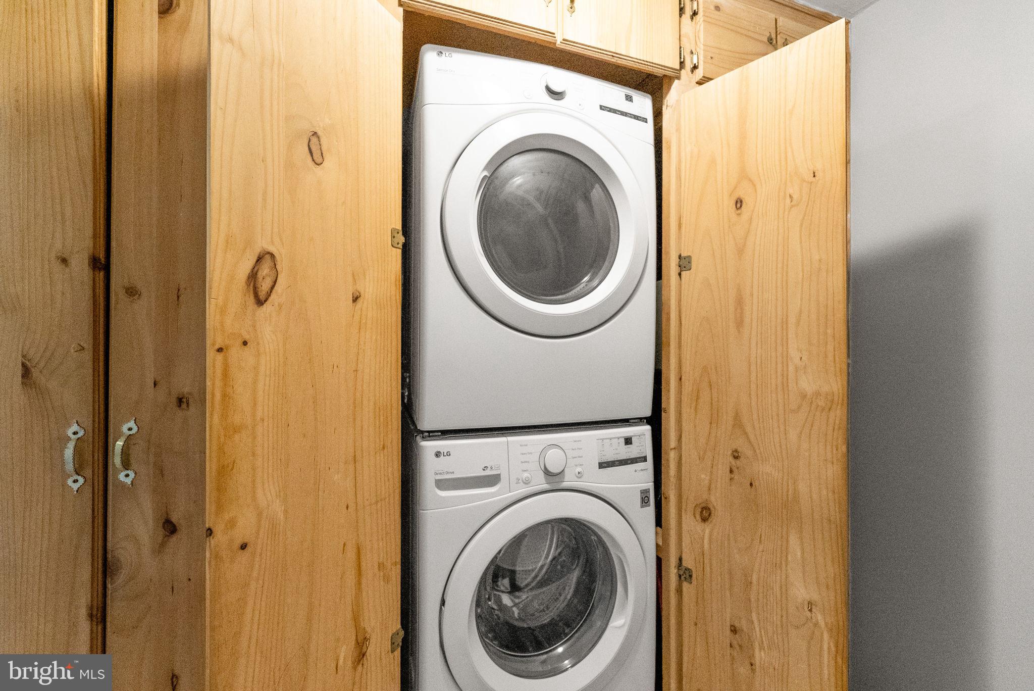 1830 WEBSTER PLACE SE