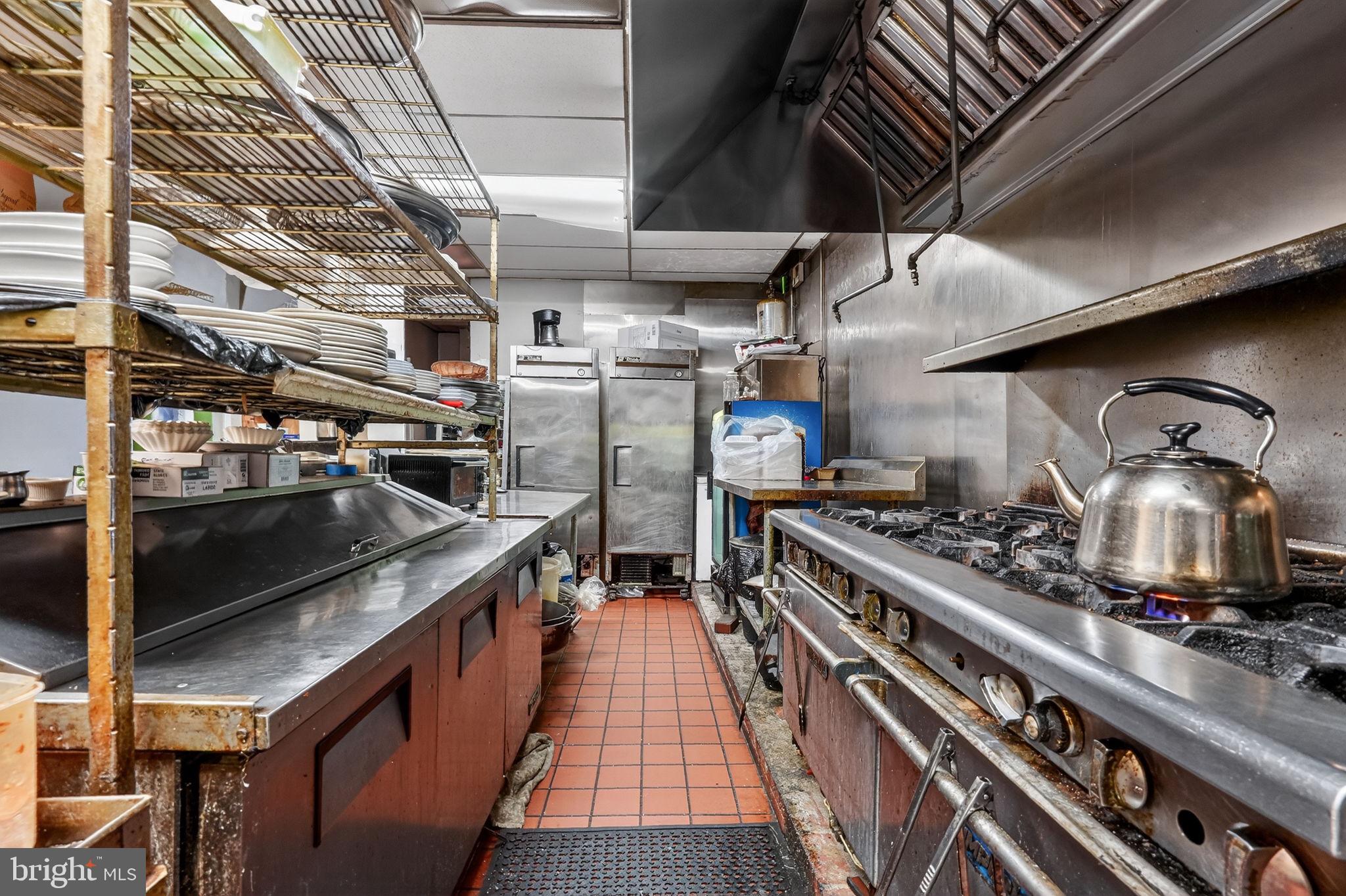 7815 GEORGIA AVENUE NW