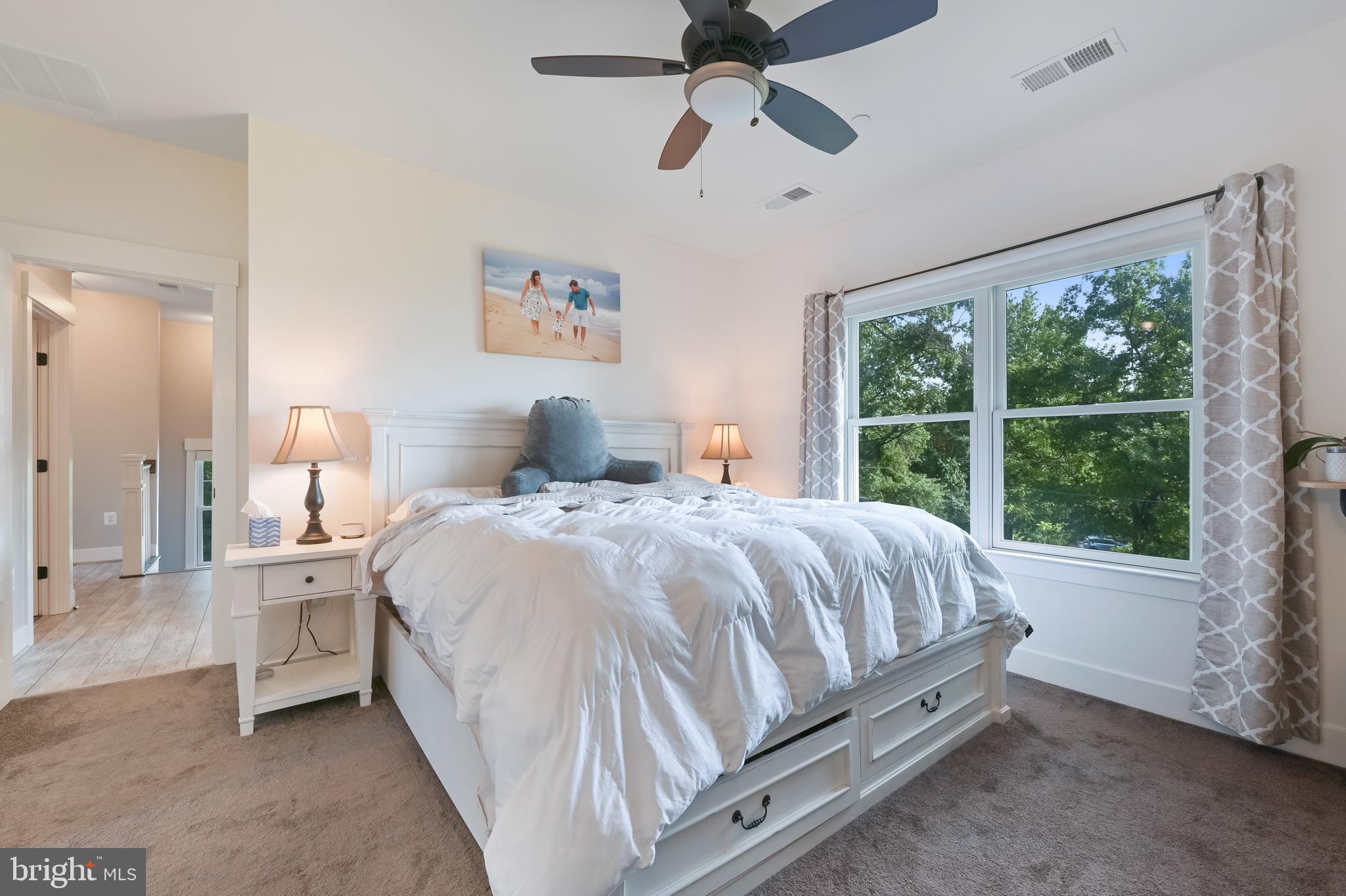 3641 Beach Drive Blvd