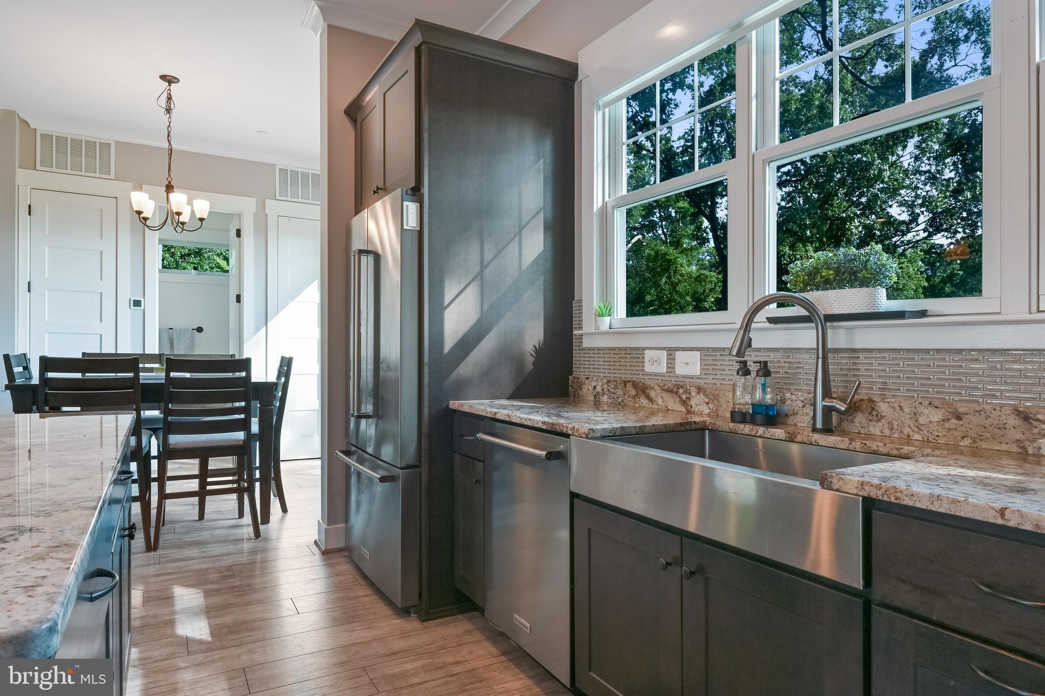 3641 Beach Drive Blvd