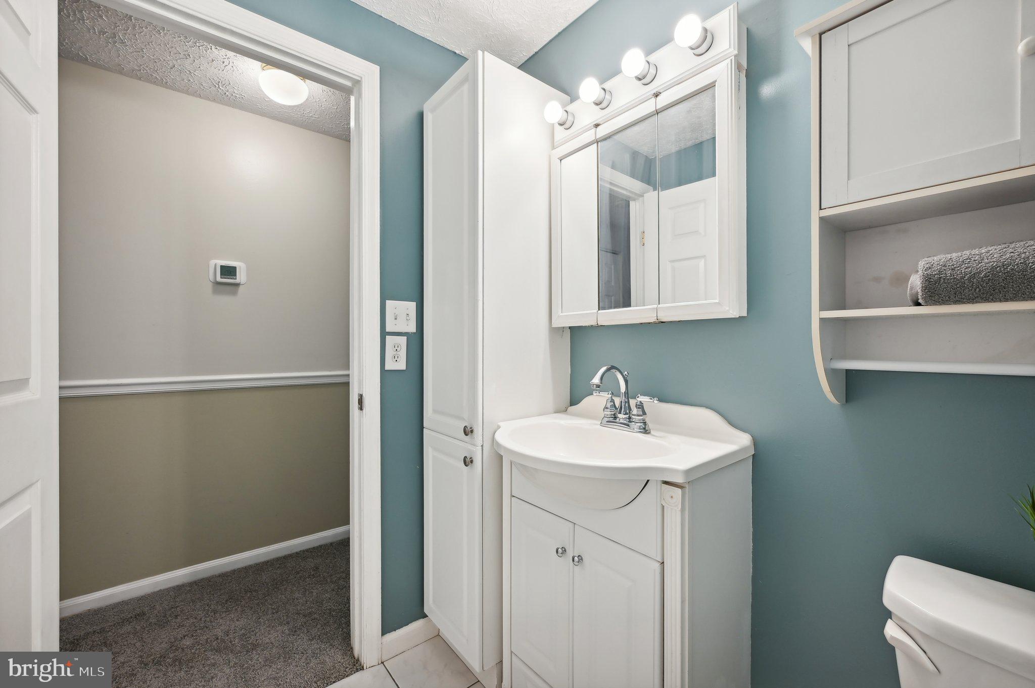 1712 Angel Ct