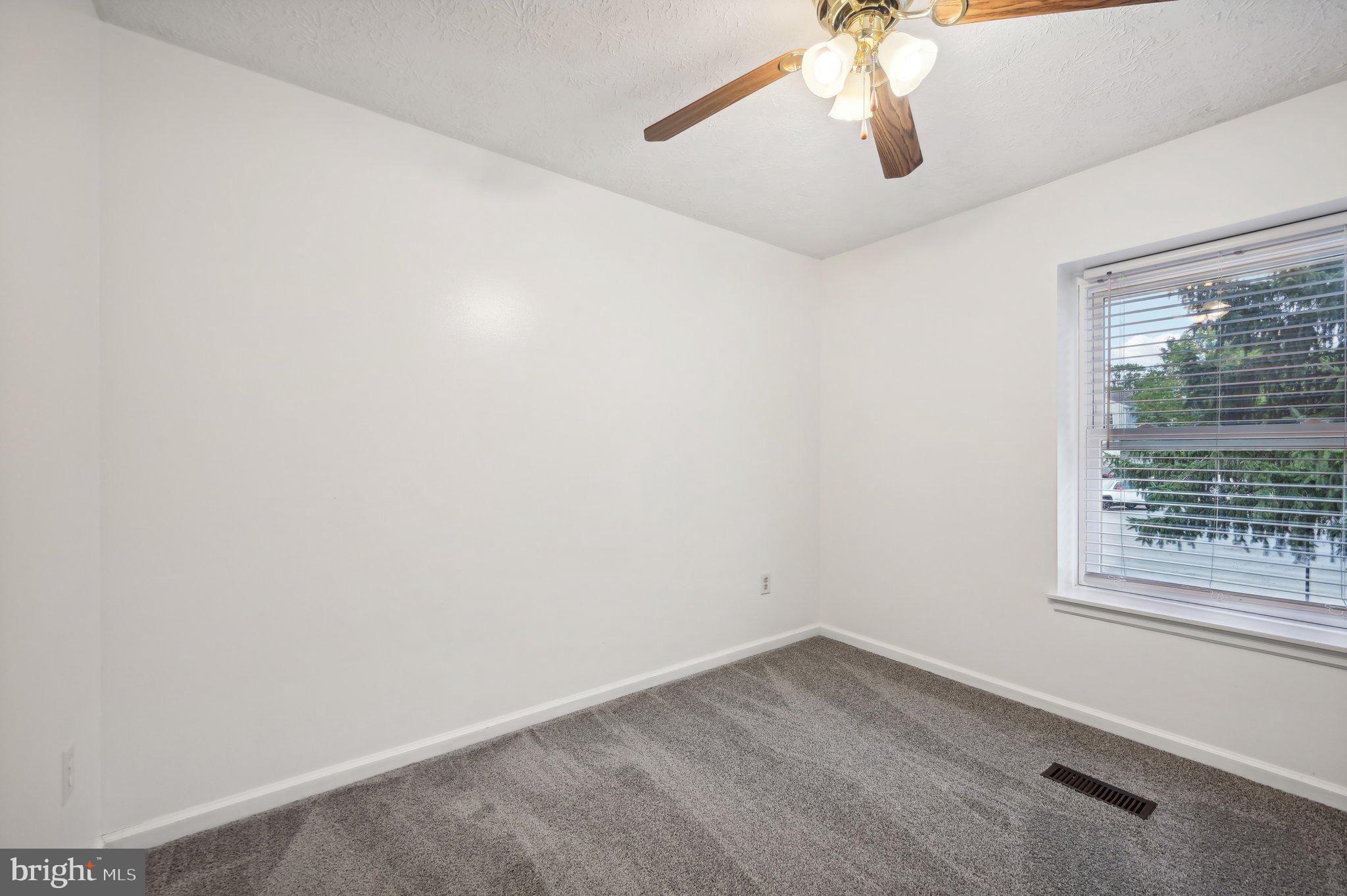 1712 Angel Ct