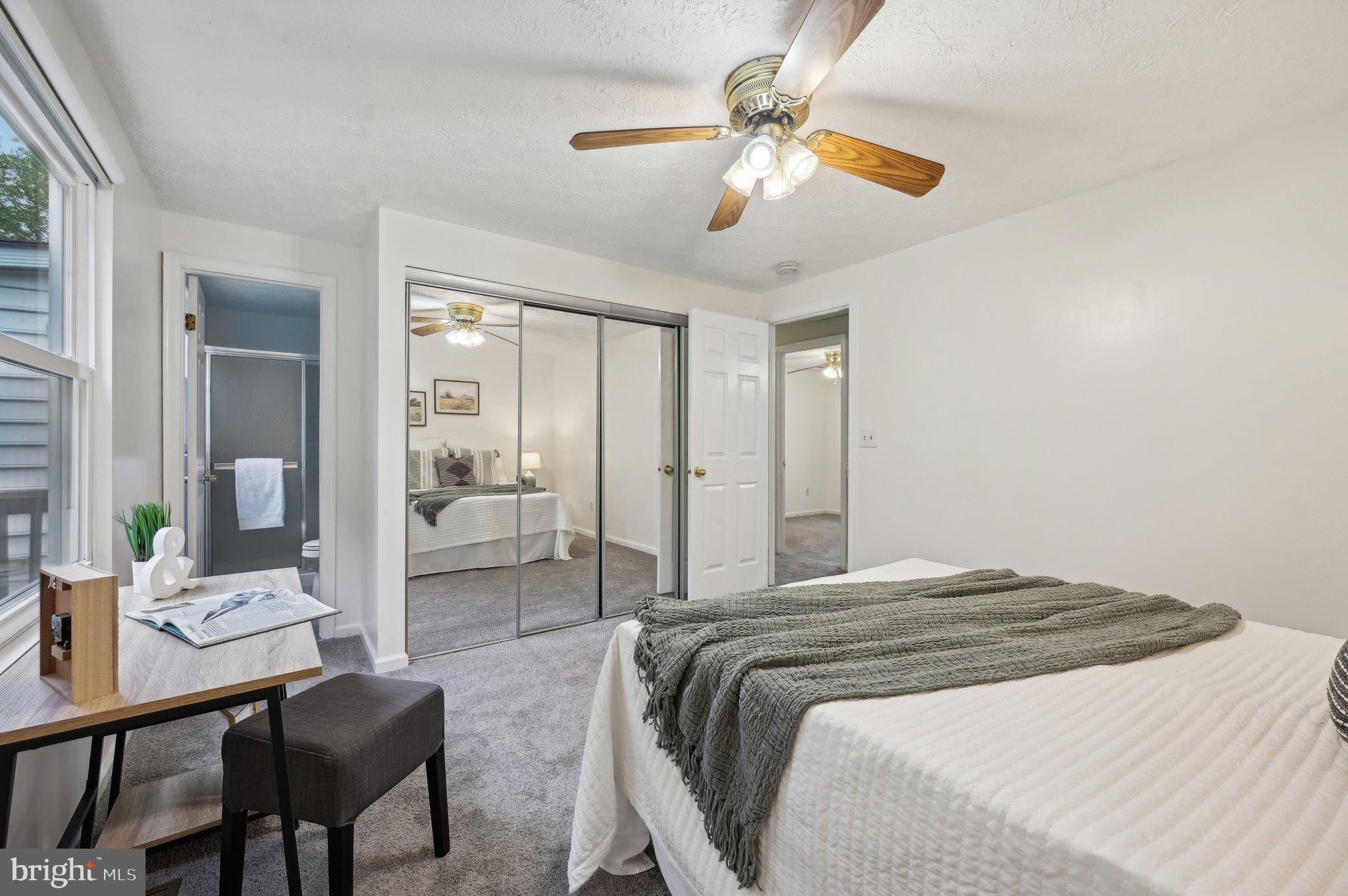 1712 Angel Ct