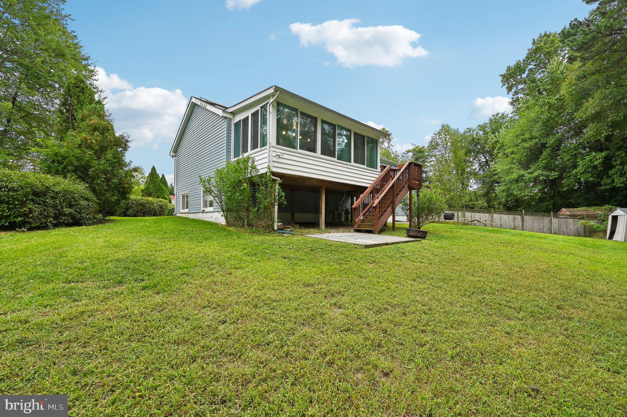 1712 Angel Ct