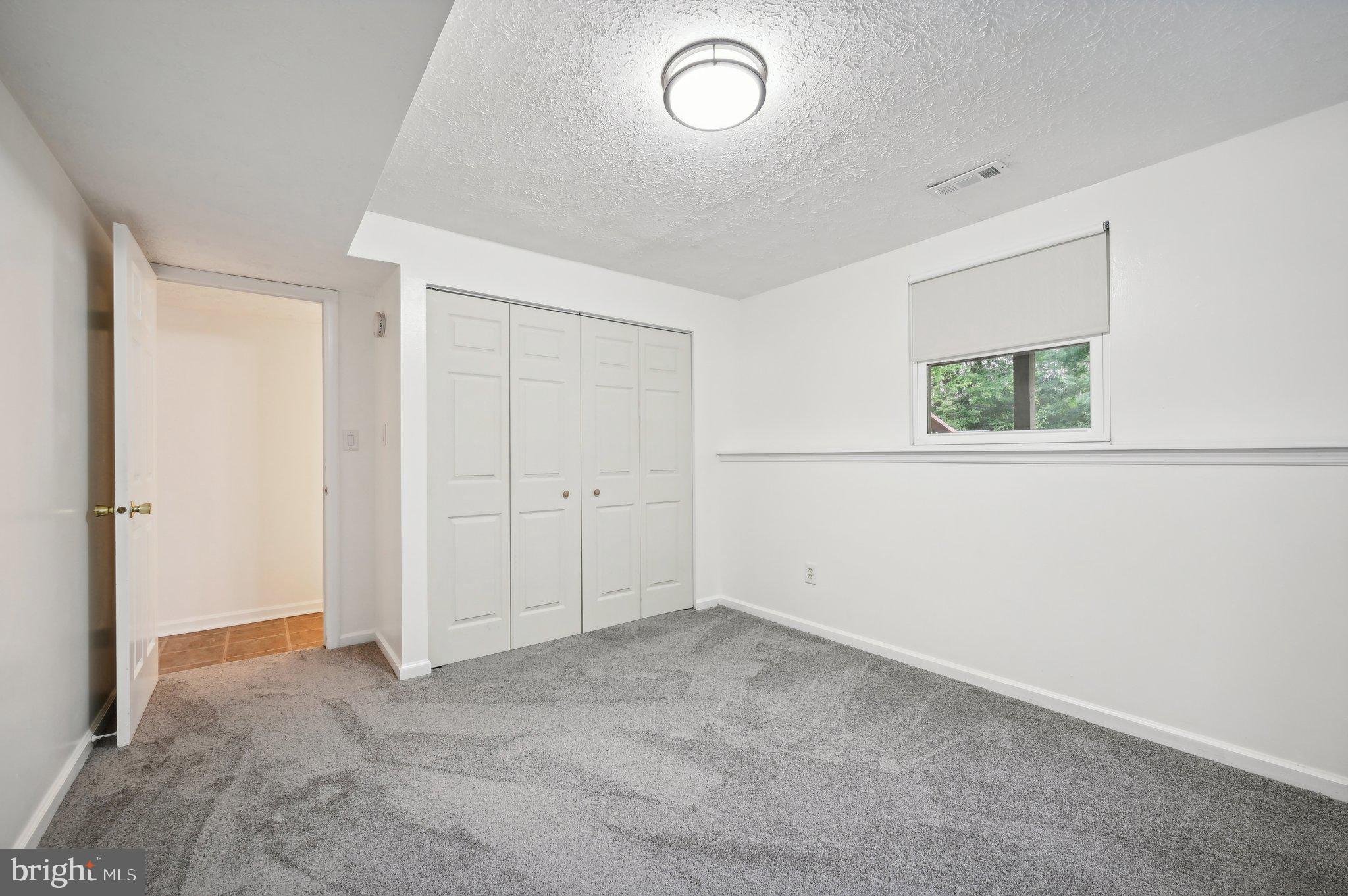 1712 Angel Ct