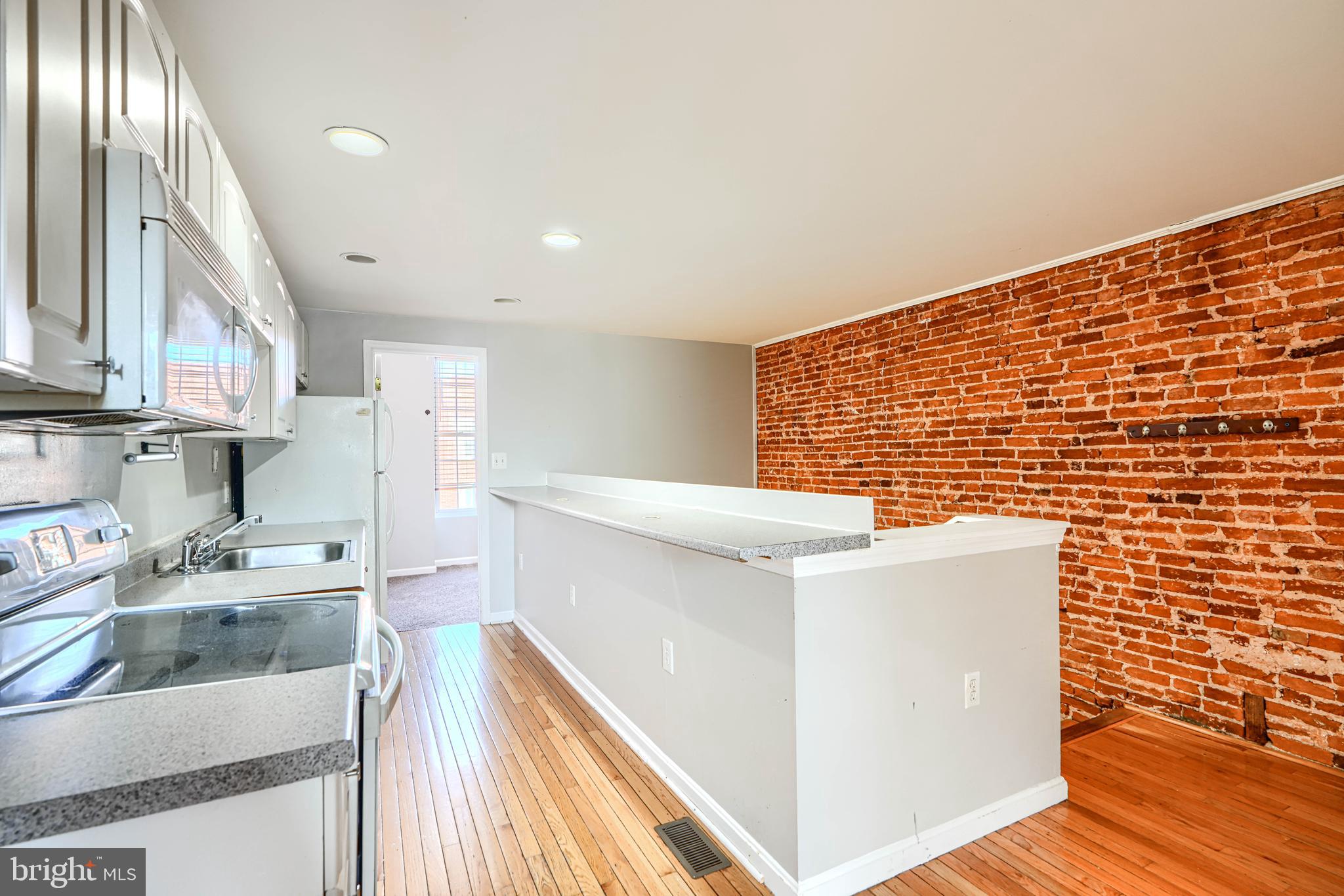 1312 S HANOVER STREET