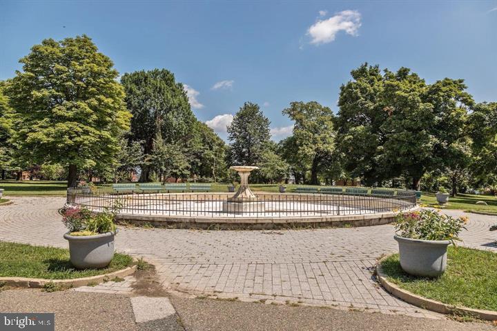 141 N PATTERSON PARK AVENUE