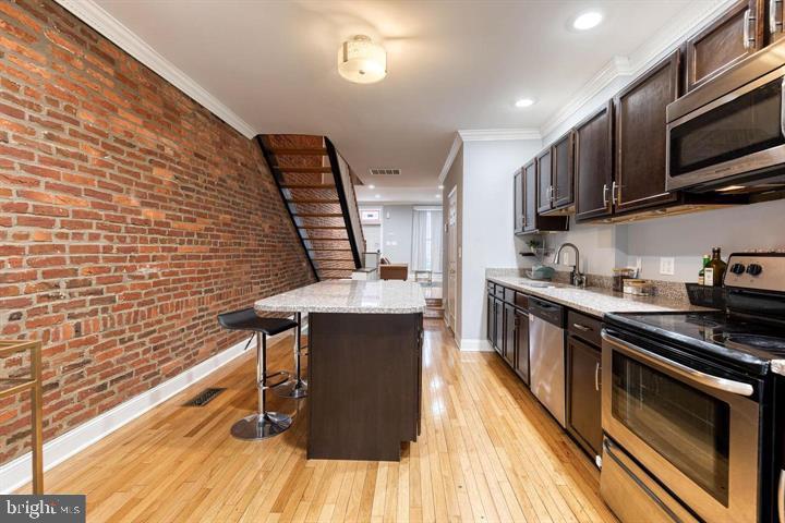 141 N PATTERSON PARK AVENUE