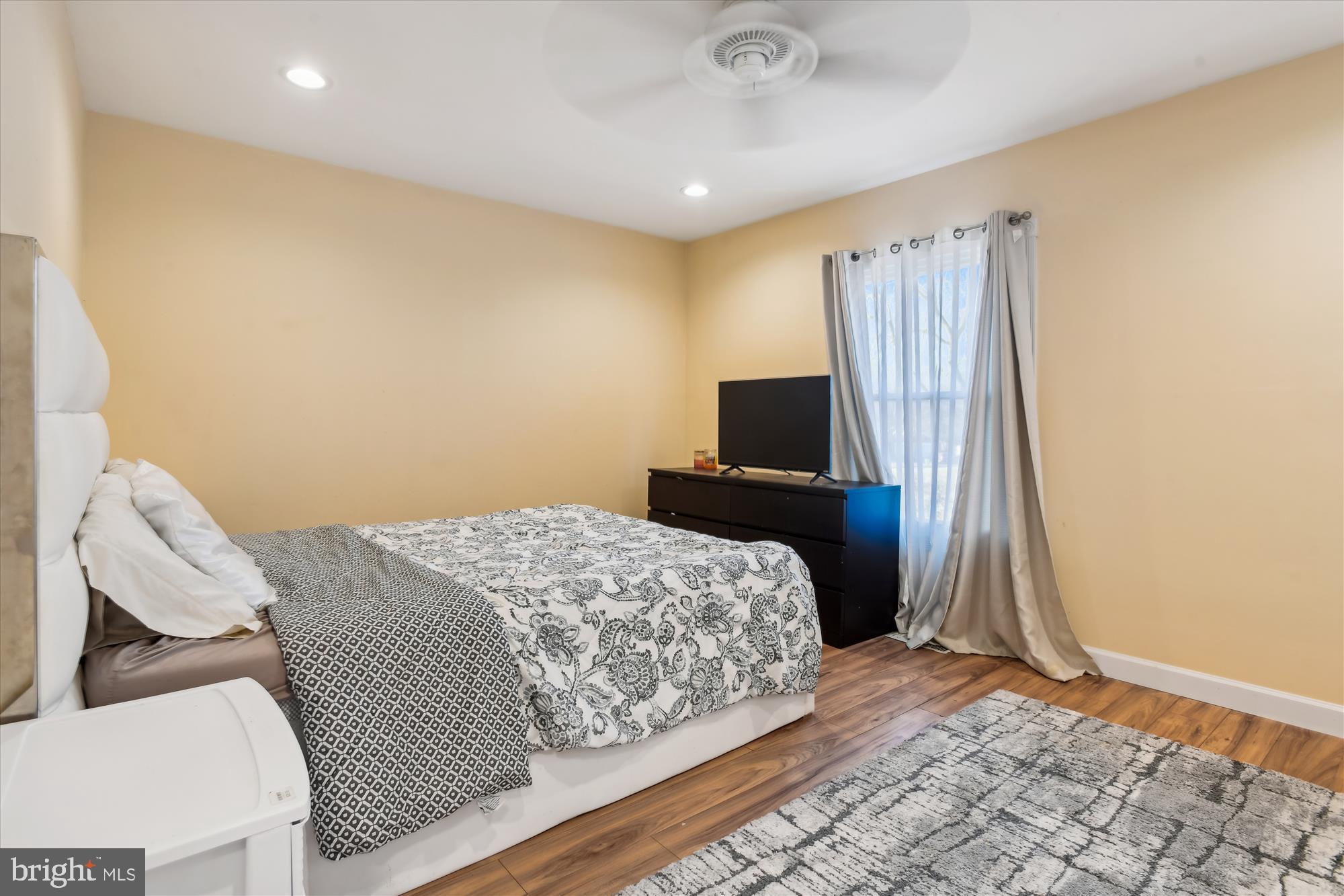 38 Deepspring Ct #Unit D