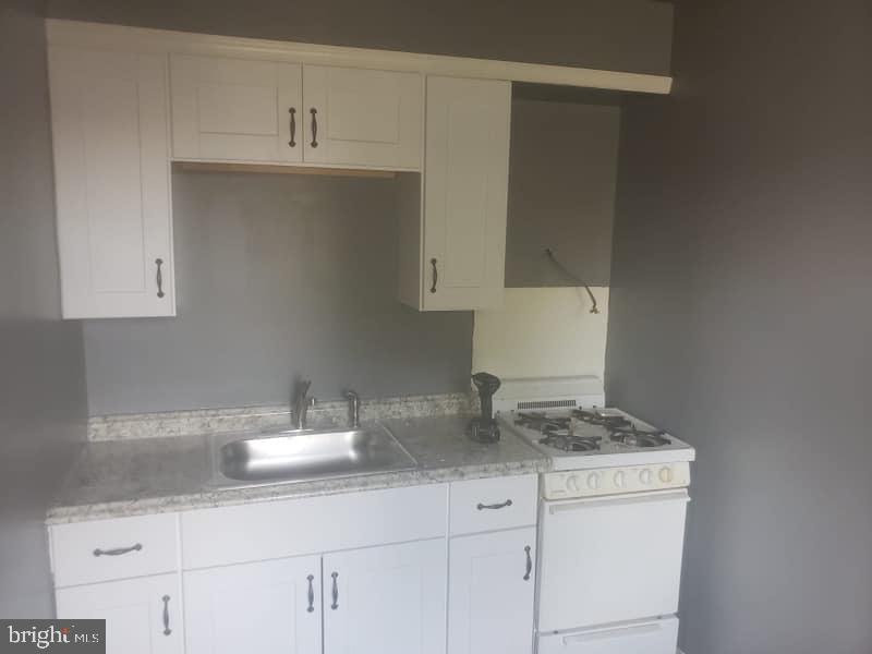 1430 DARTMOUTH AVENUE