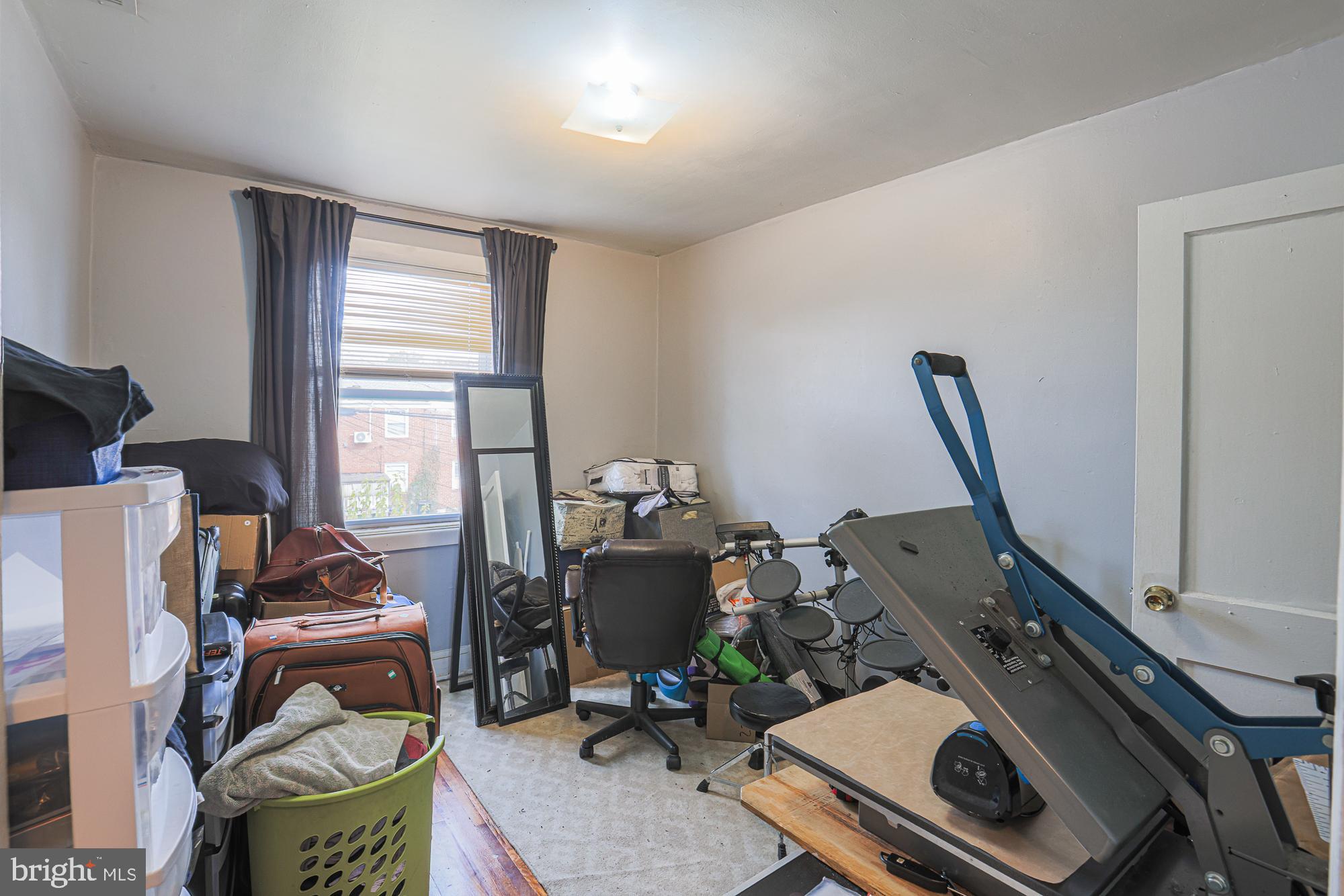 1422 DARTMOUTH AVENUE