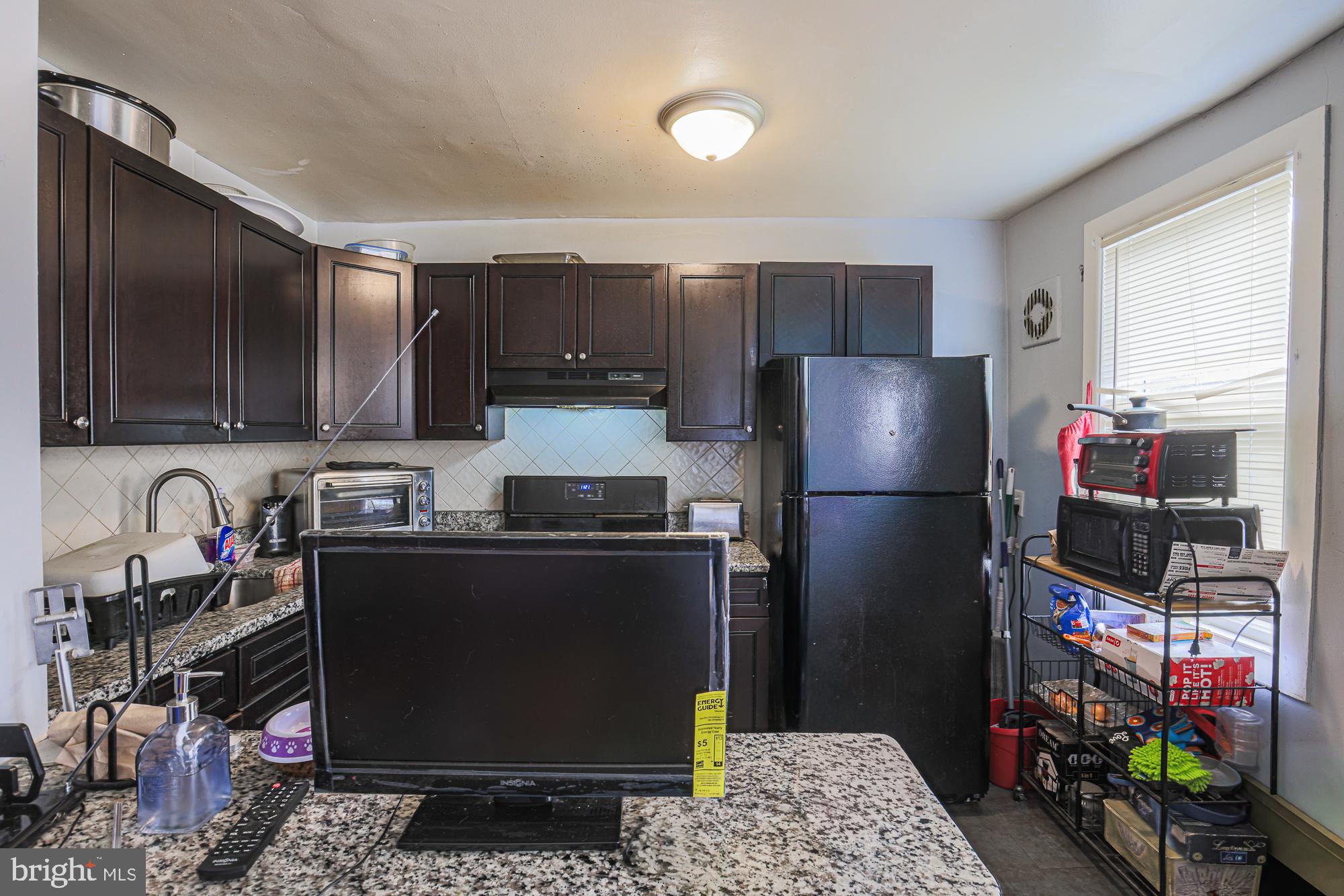 1422 DARTMOUTH AVENUE