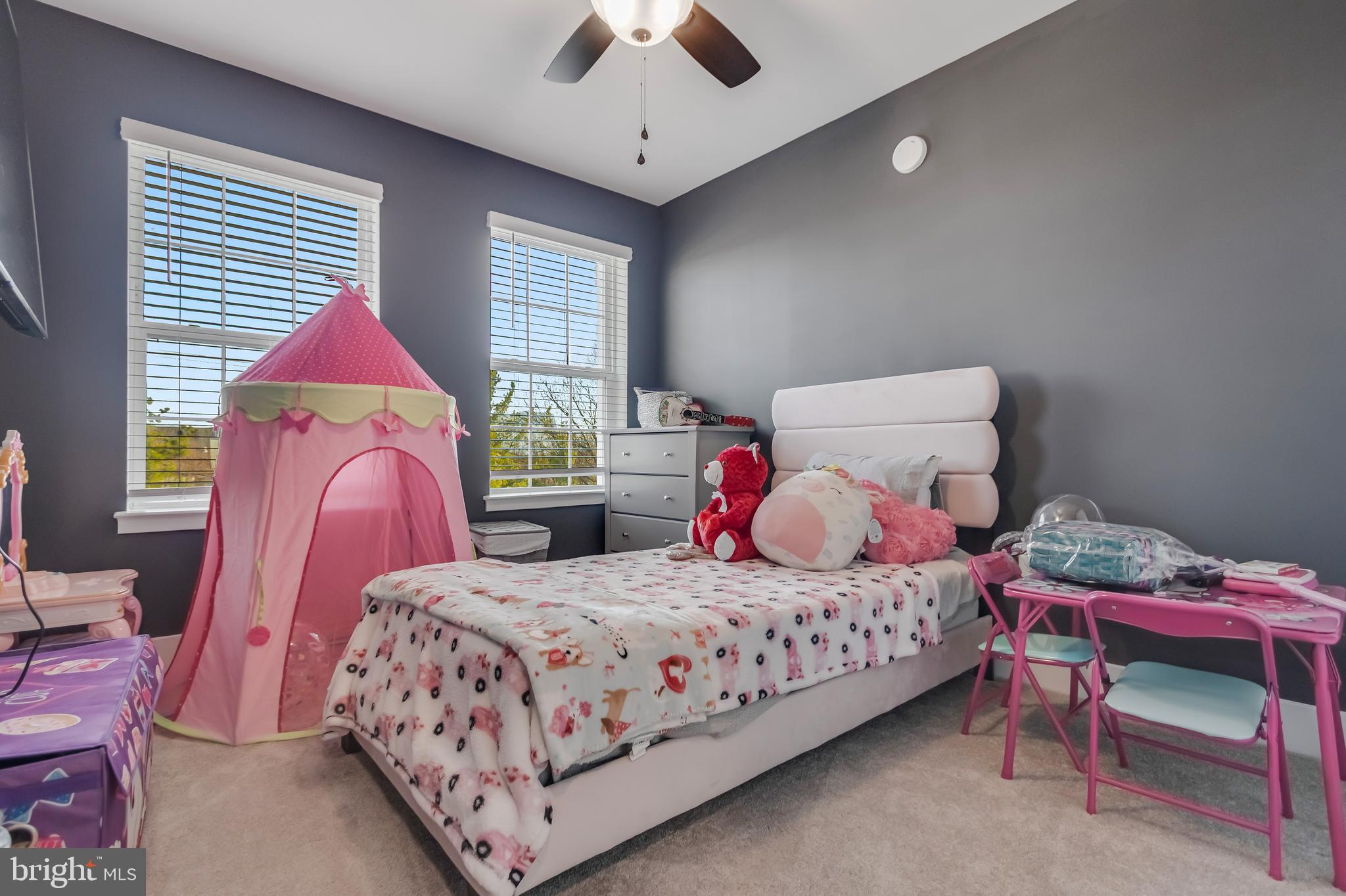 7806 JOHNNYCAKE ROAD