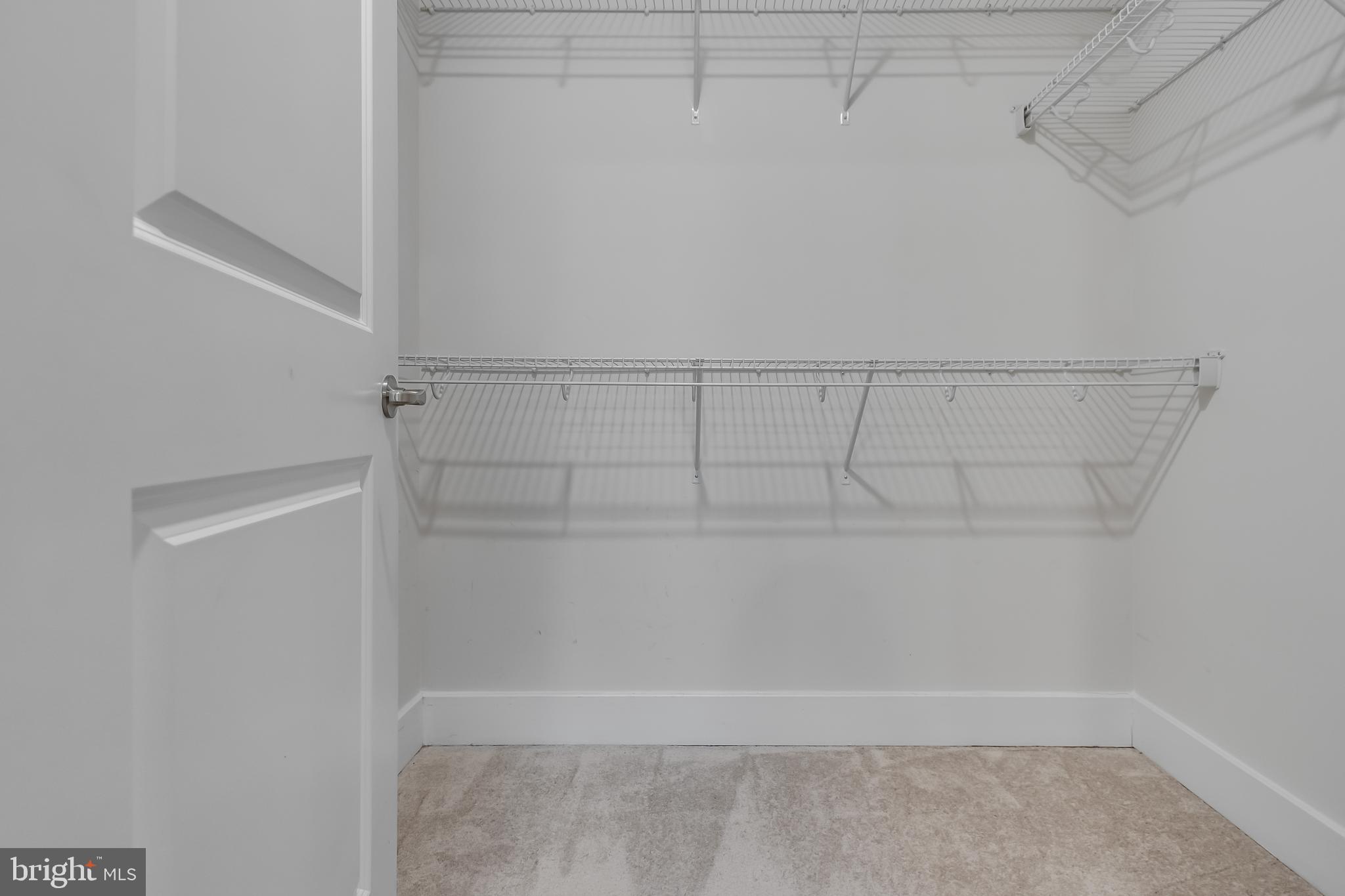 7806 JOHNNYCAKE ROAD