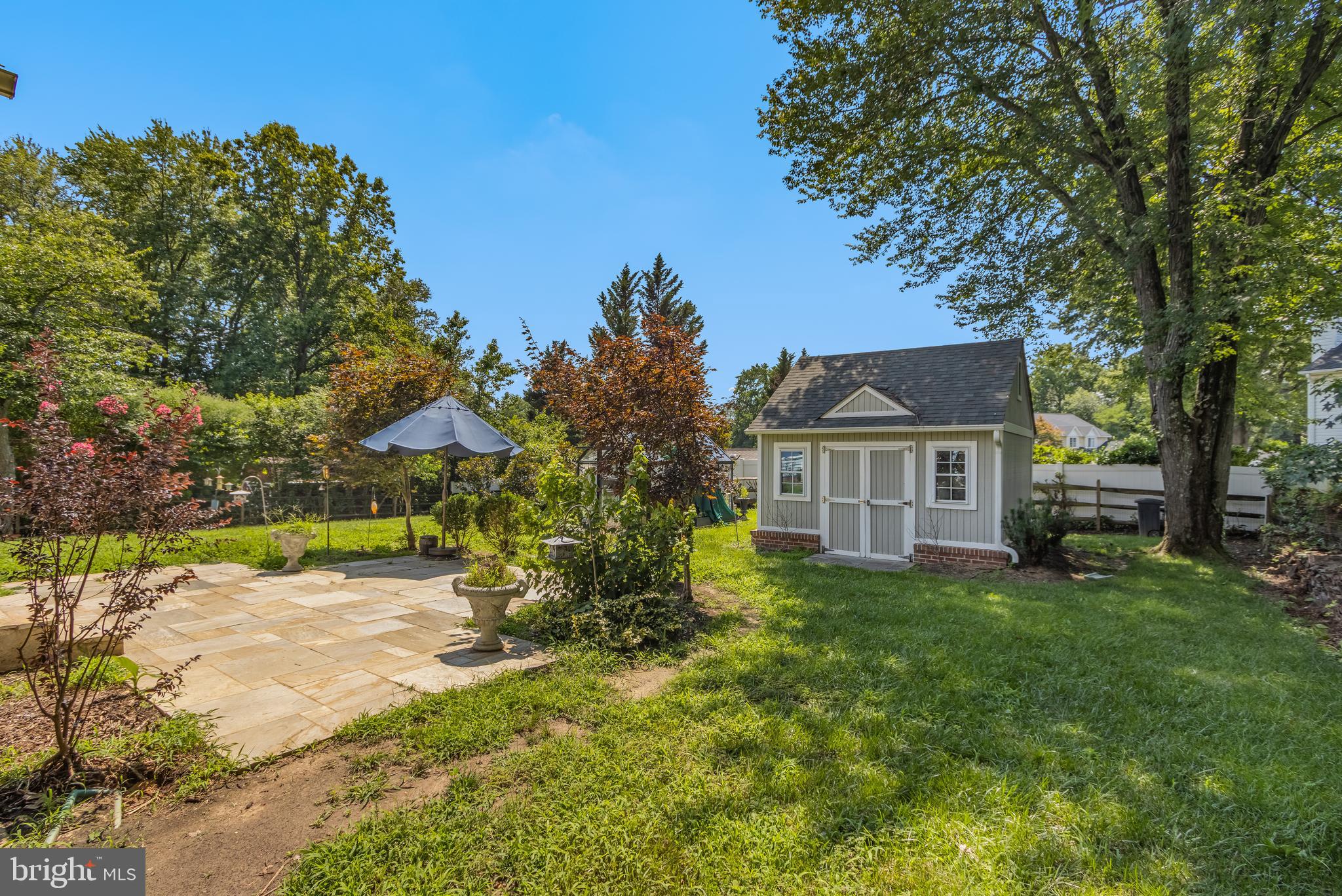 1305 Greenmont Dr