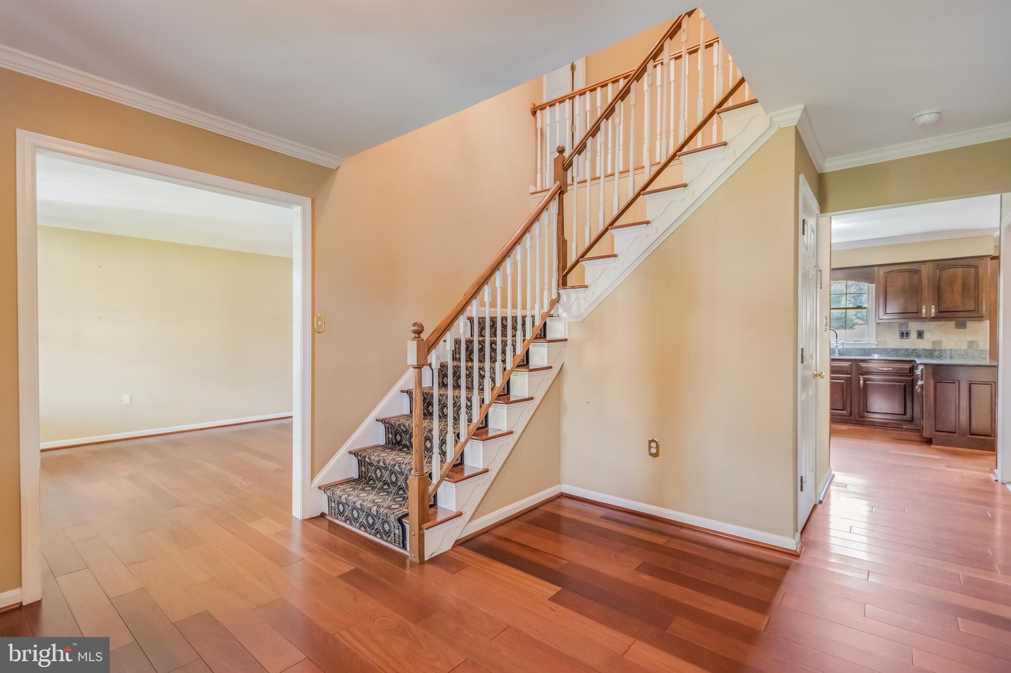 1305 Greenmont Dr