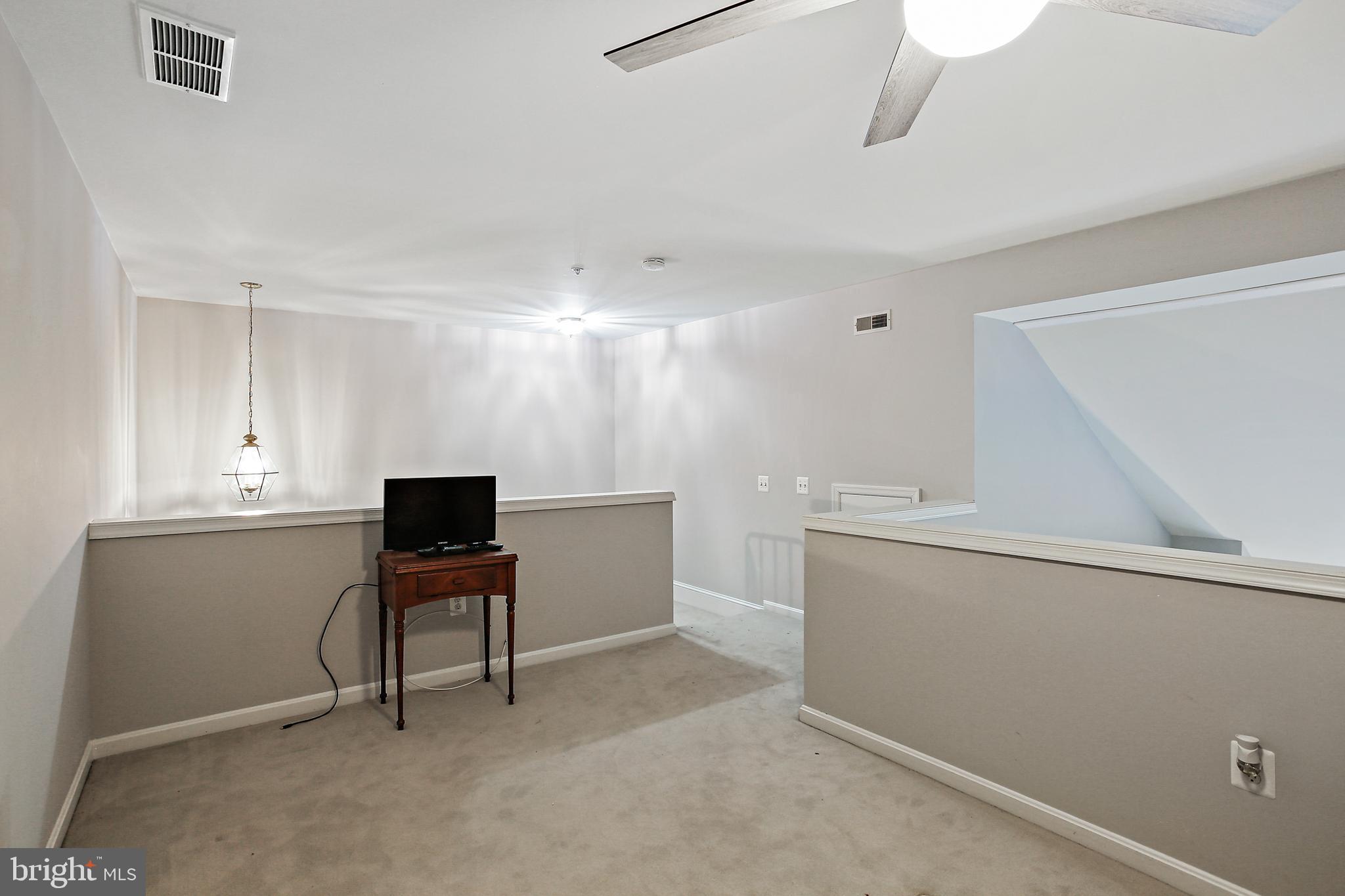 407-L Aggies Cir #11