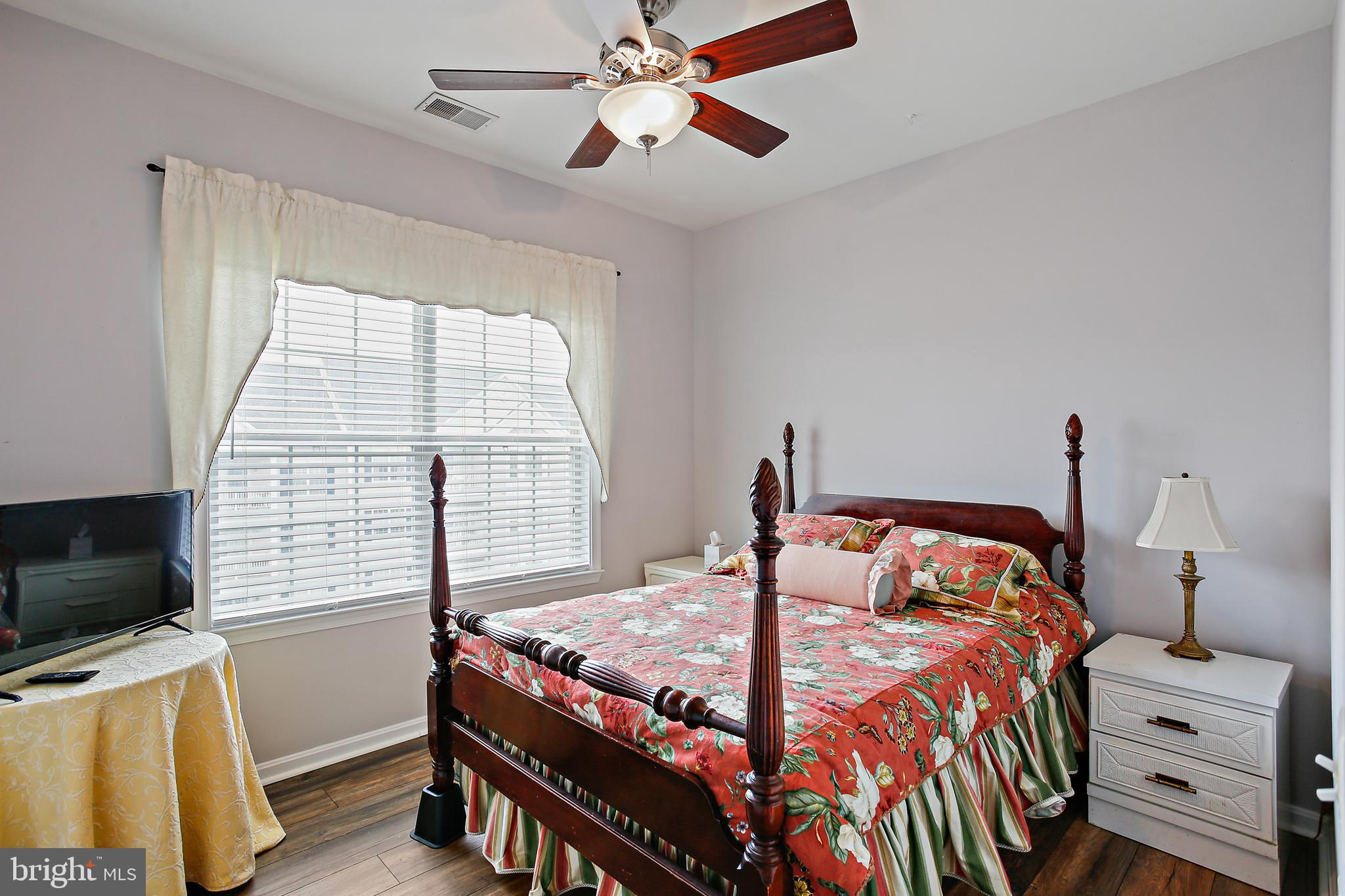 407-L Aggies Cir #11