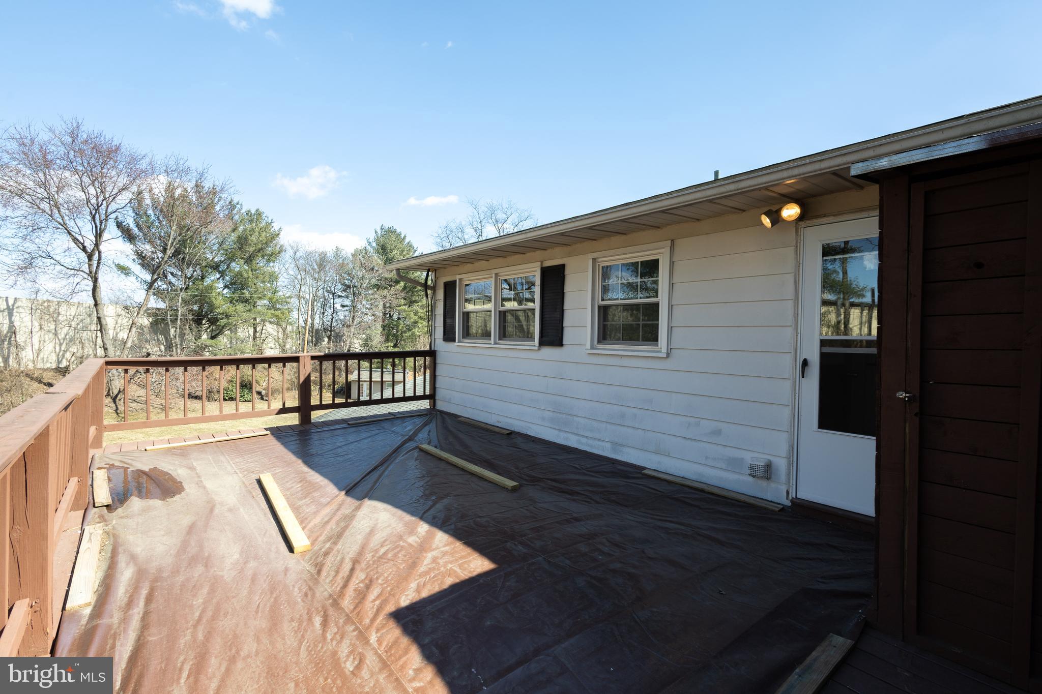 10346 Globe Dr