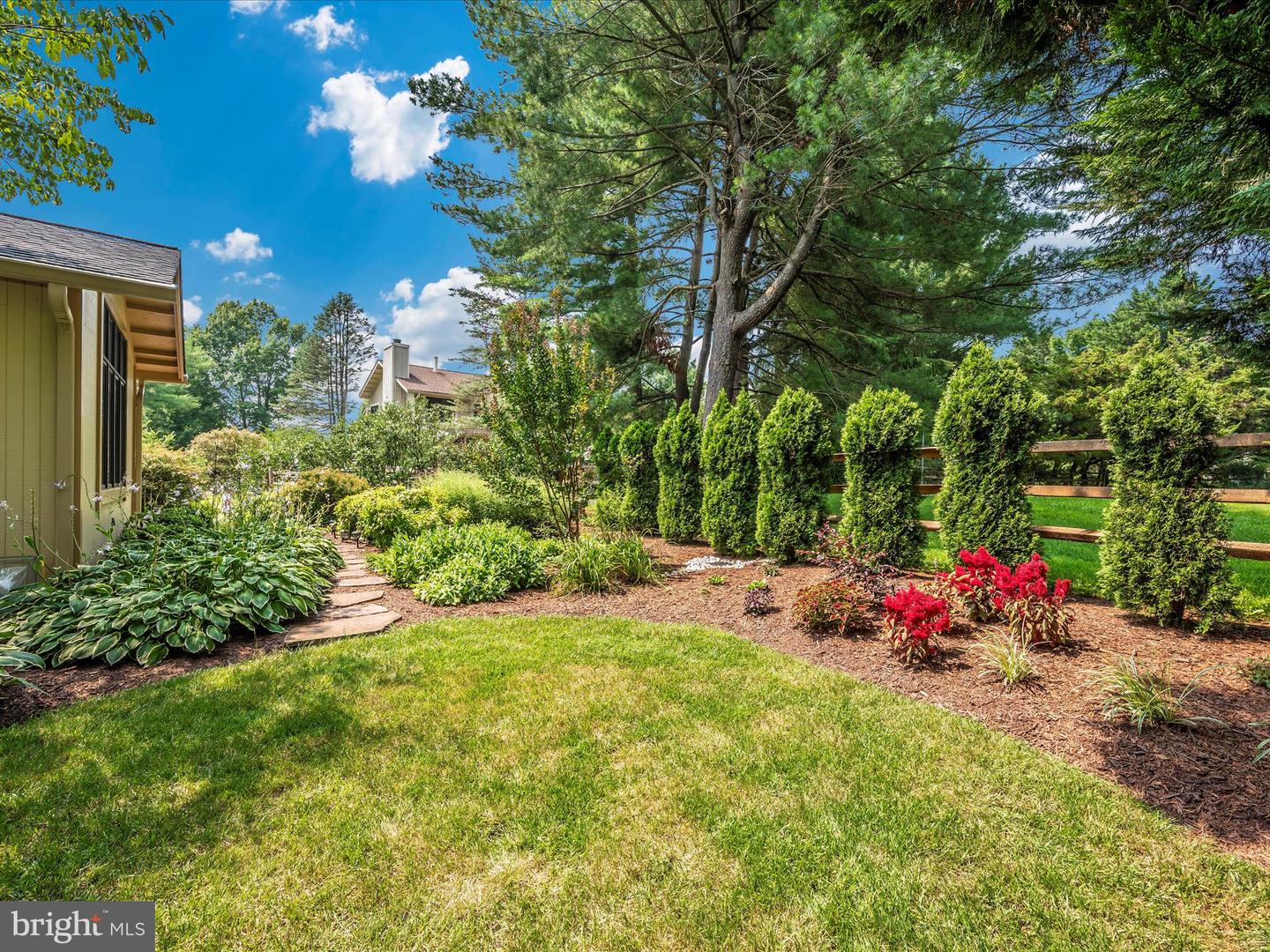 9 Bethany Ct