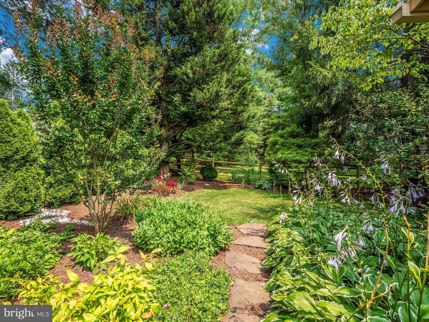 9 Bethany Ct