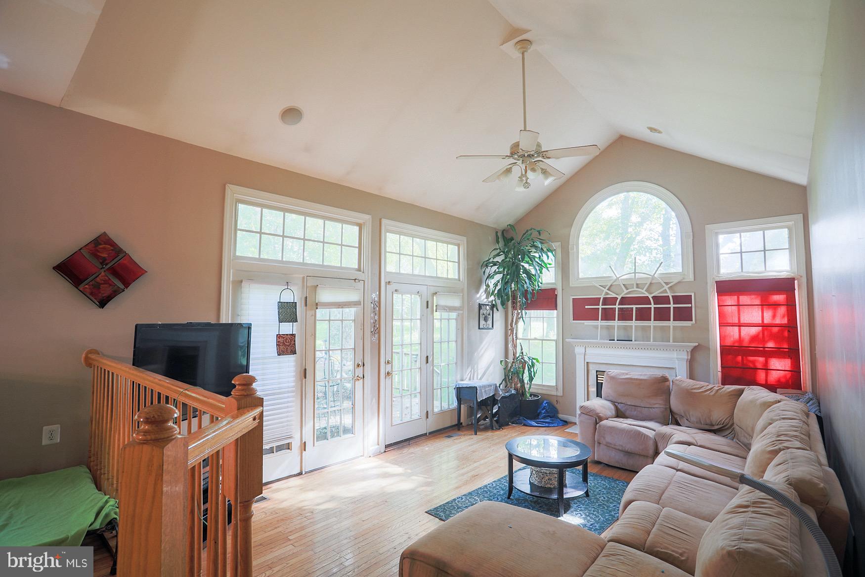10009 Puritan Way
