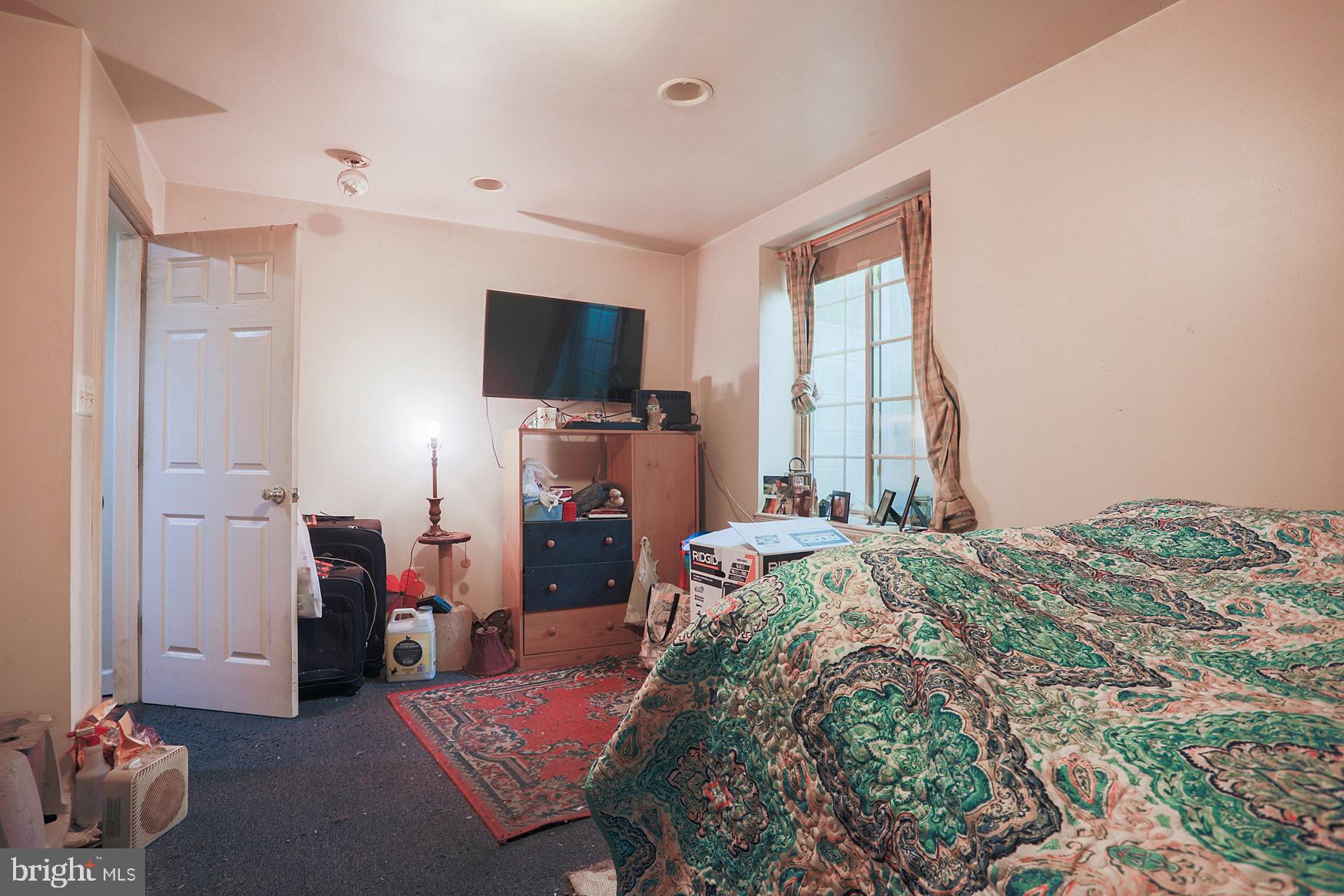 10009 Puritan Way