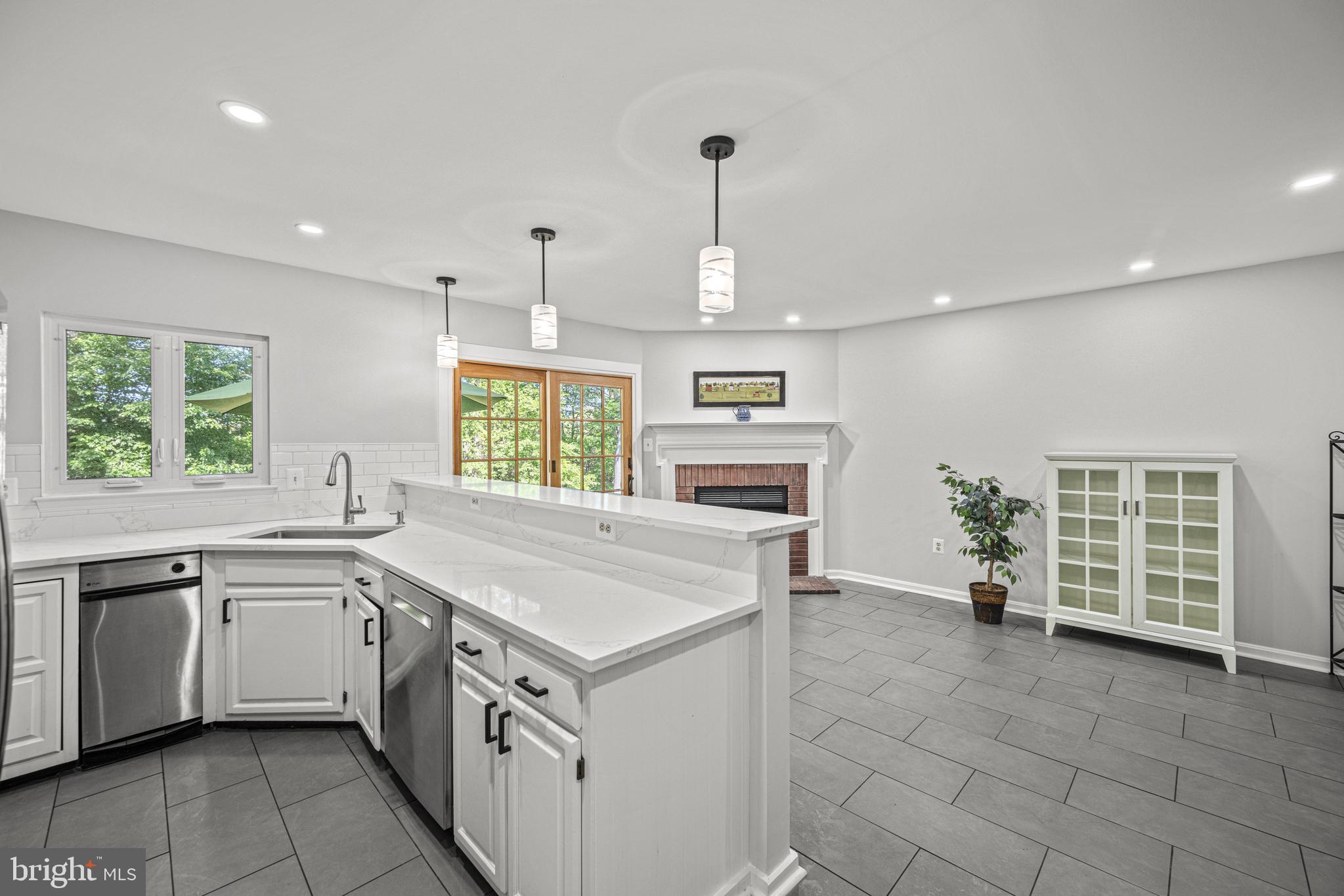 1705 Nordic Hill Cir