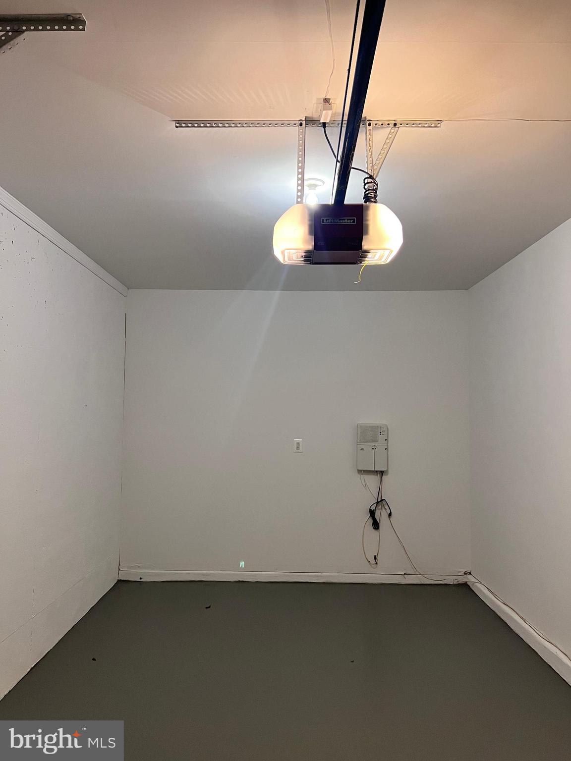 3328 Castle Ridge Cir #11