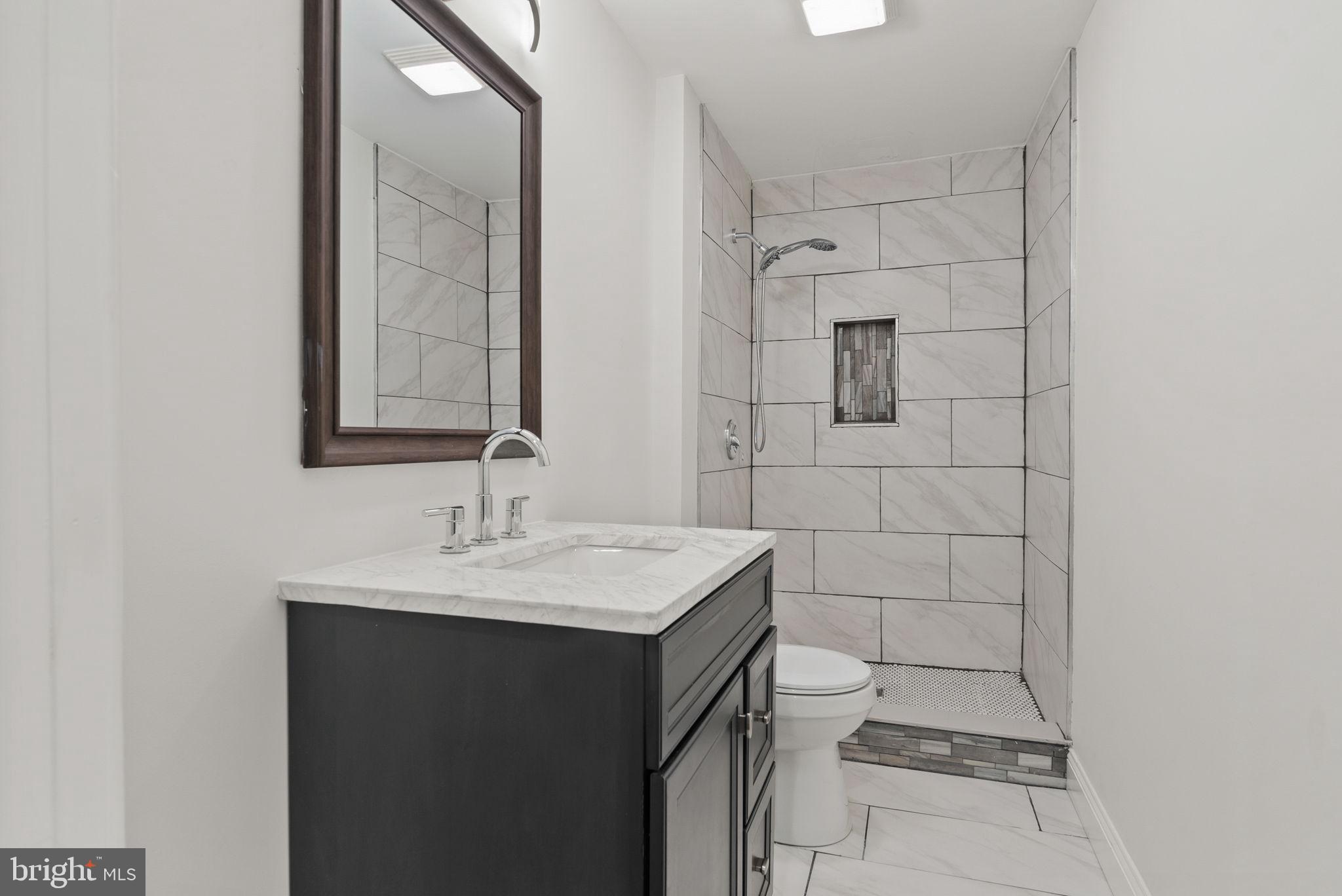 827 PHILADELPHIA AVE