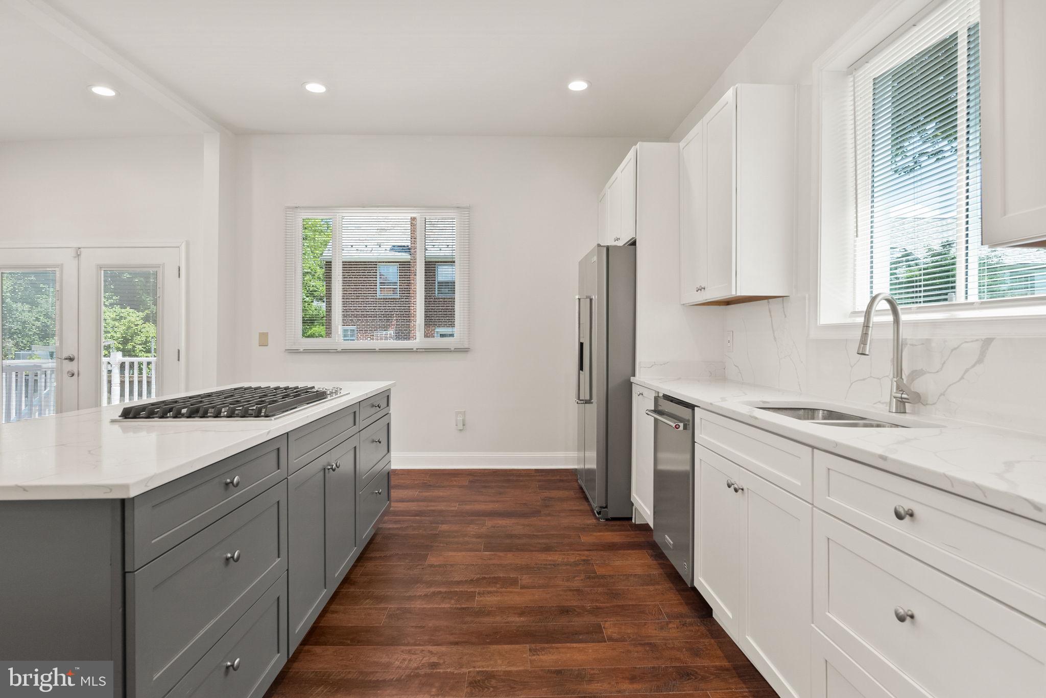 827 PHILADELPHIA AVE