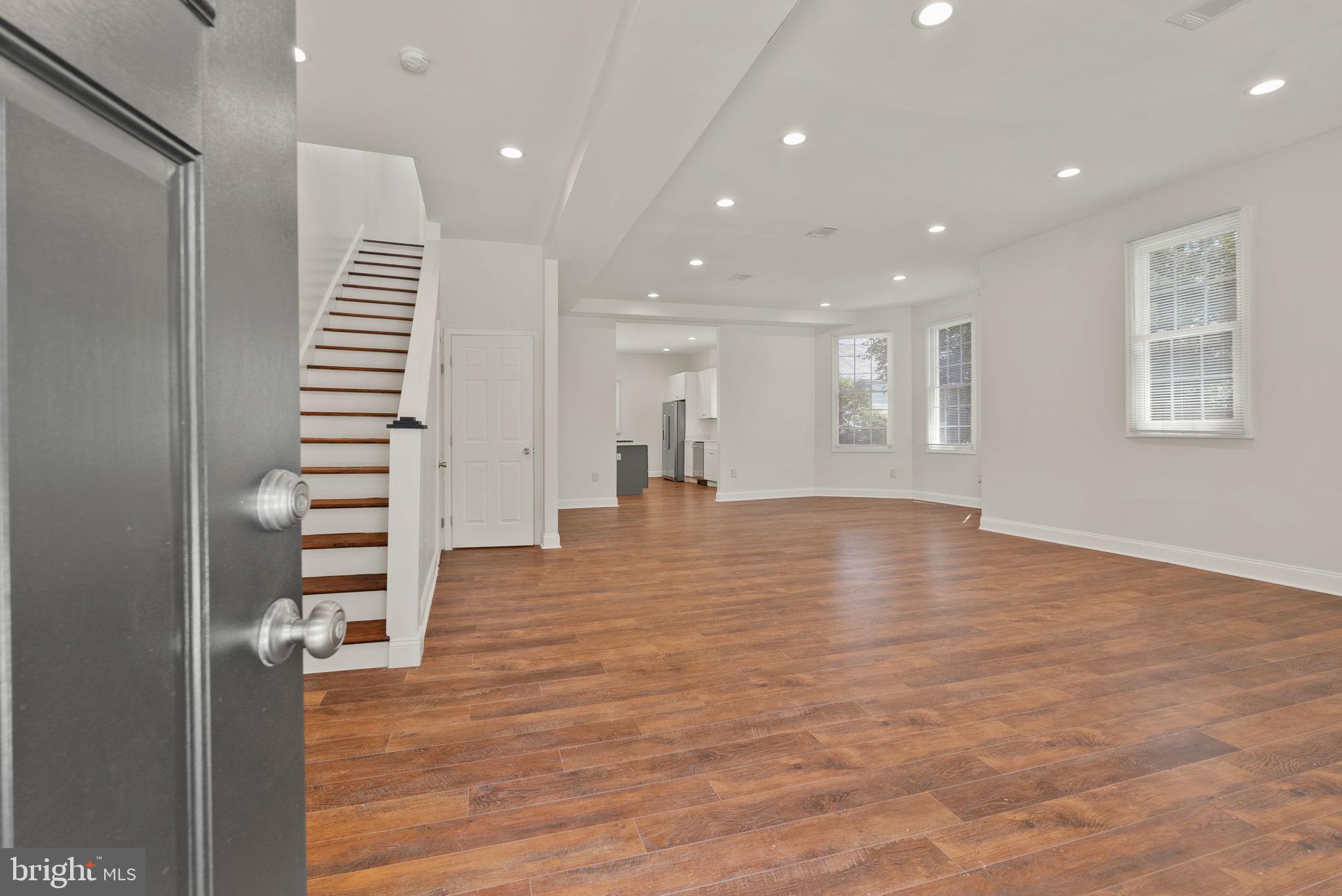 827 PHILADELPHIA AVE