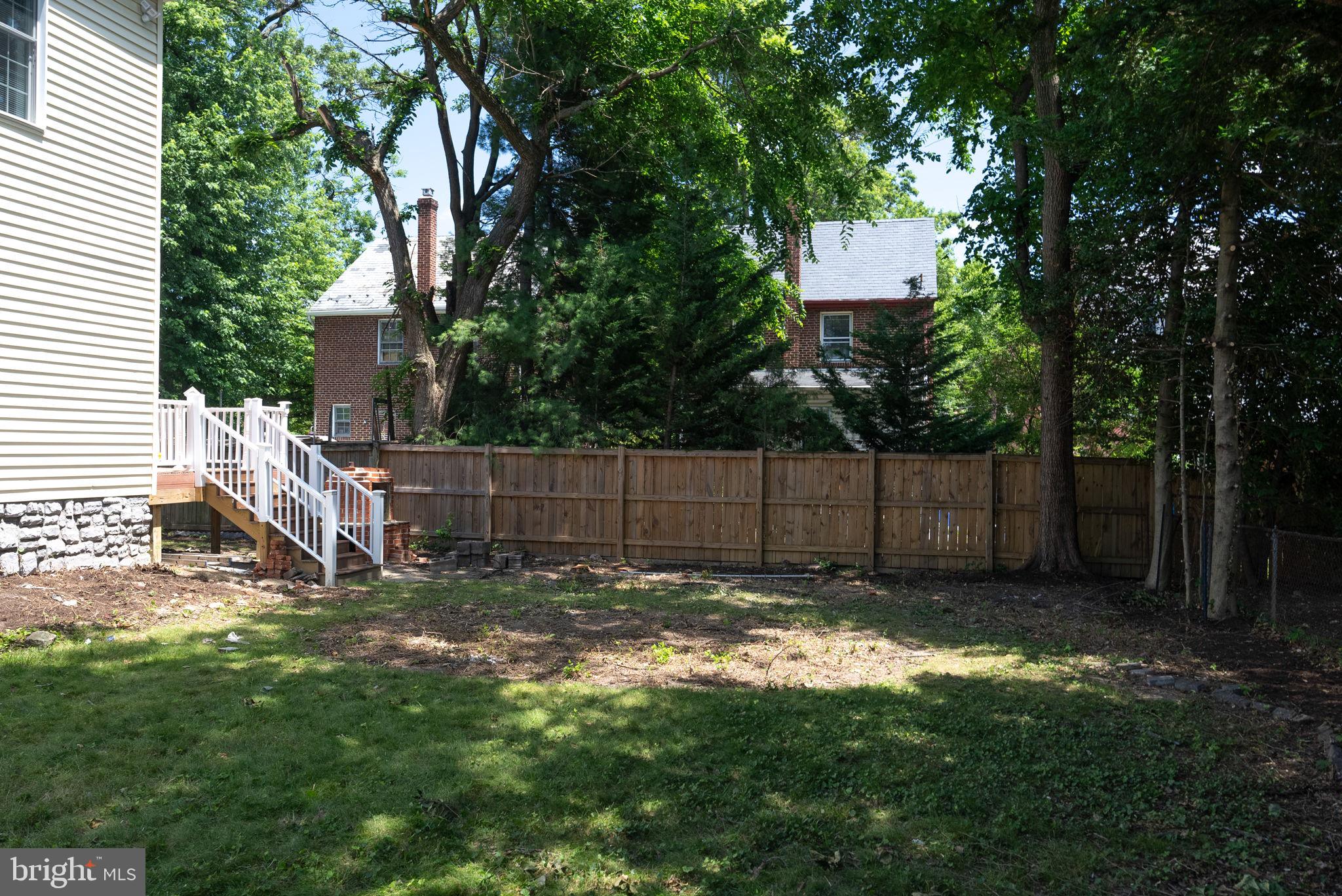 827 PHILADELPHIA AVE