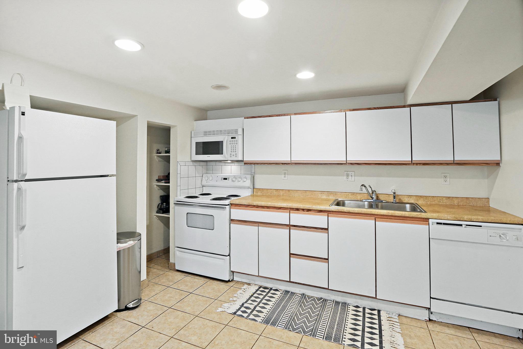 12331 Charles Rd