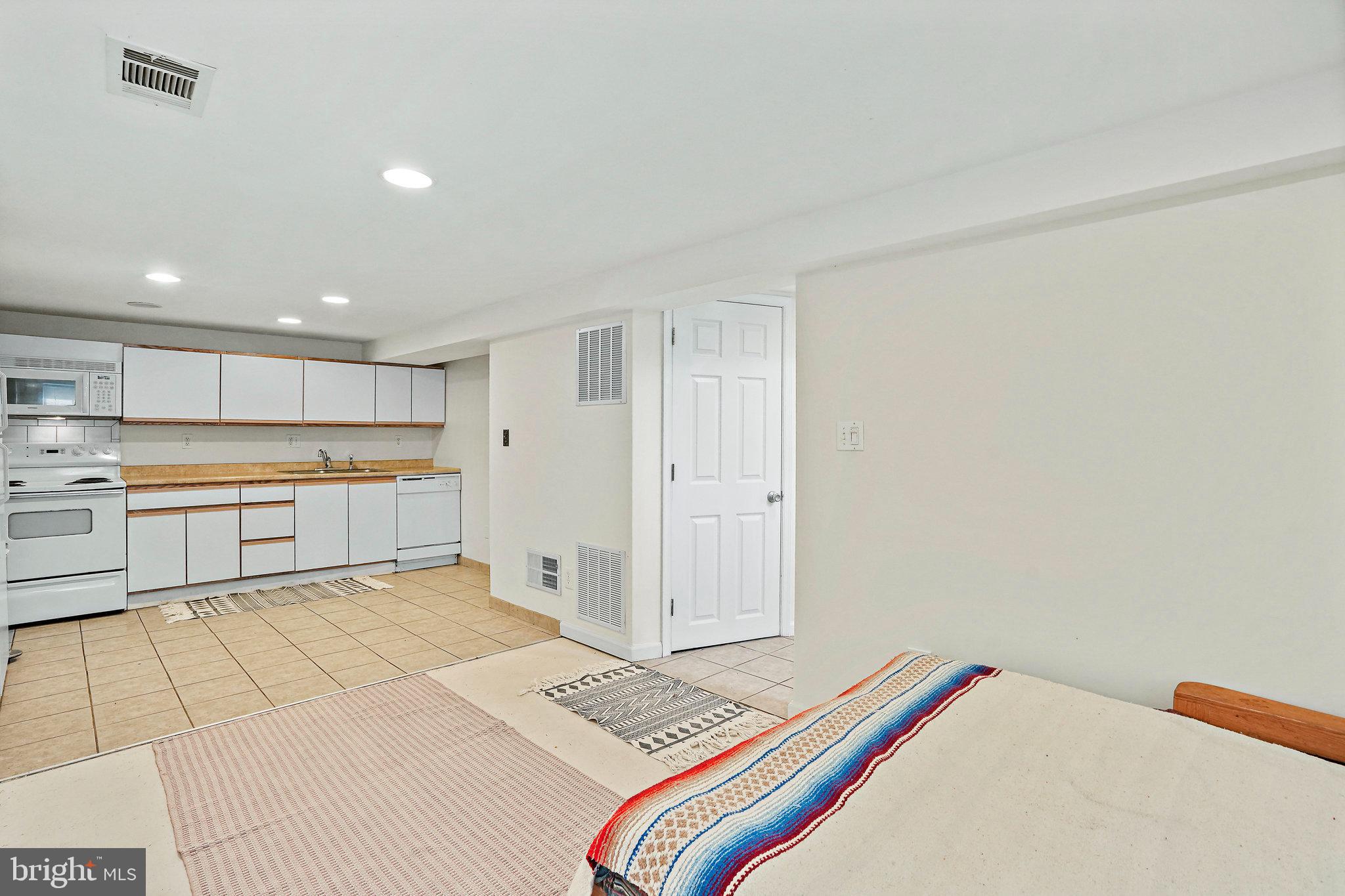 12331 Charles Rd