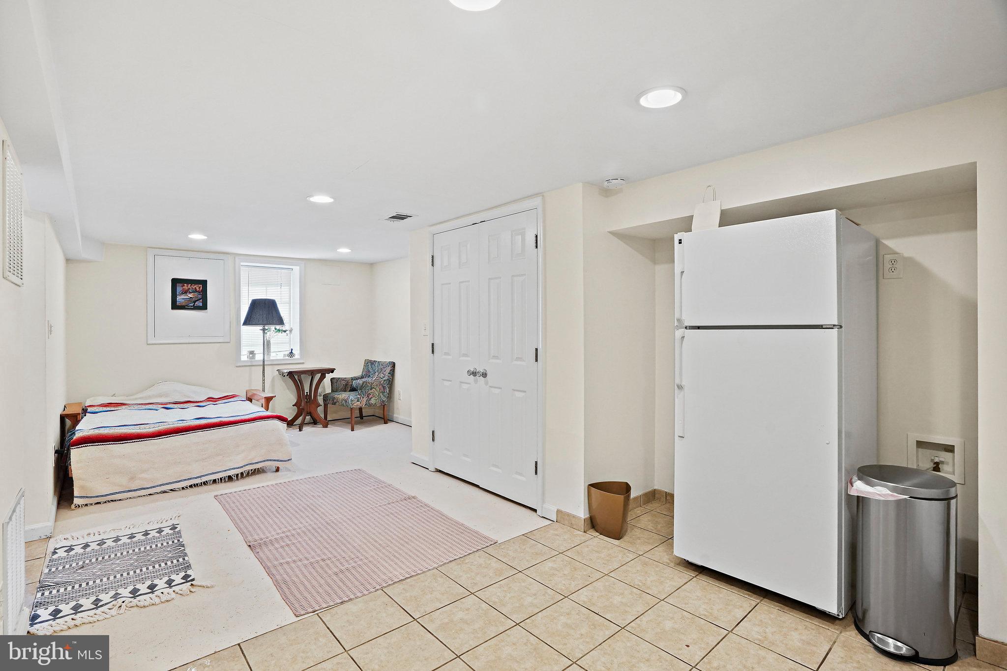 12331 Charles Rd