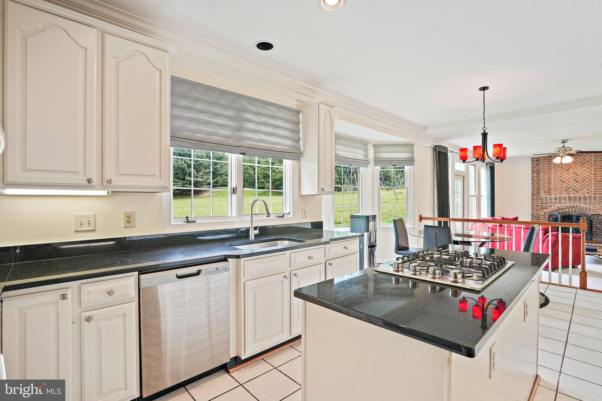 8233 Gallery Ct