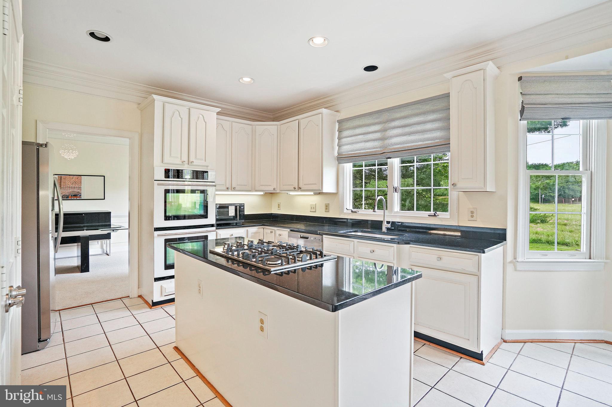 8233 Gallery Ct