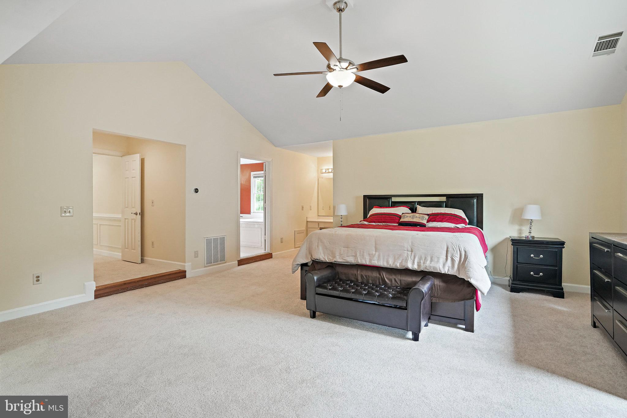 8233 Gallery Ct