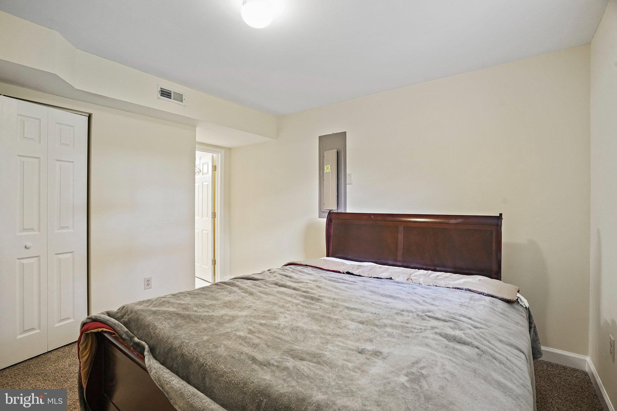 8233 Gallery Ct