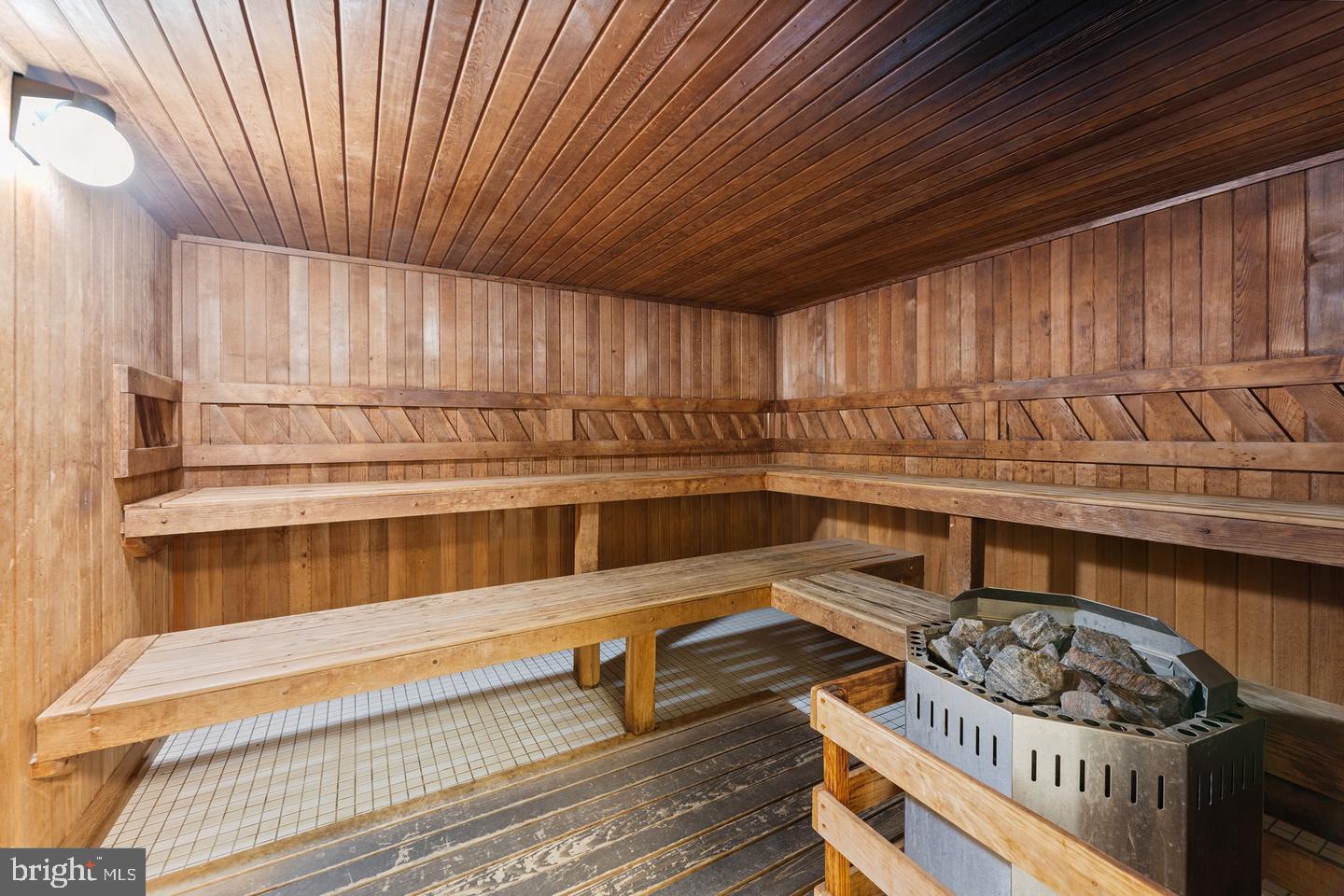 5225 POOKS HILL RD #1420N