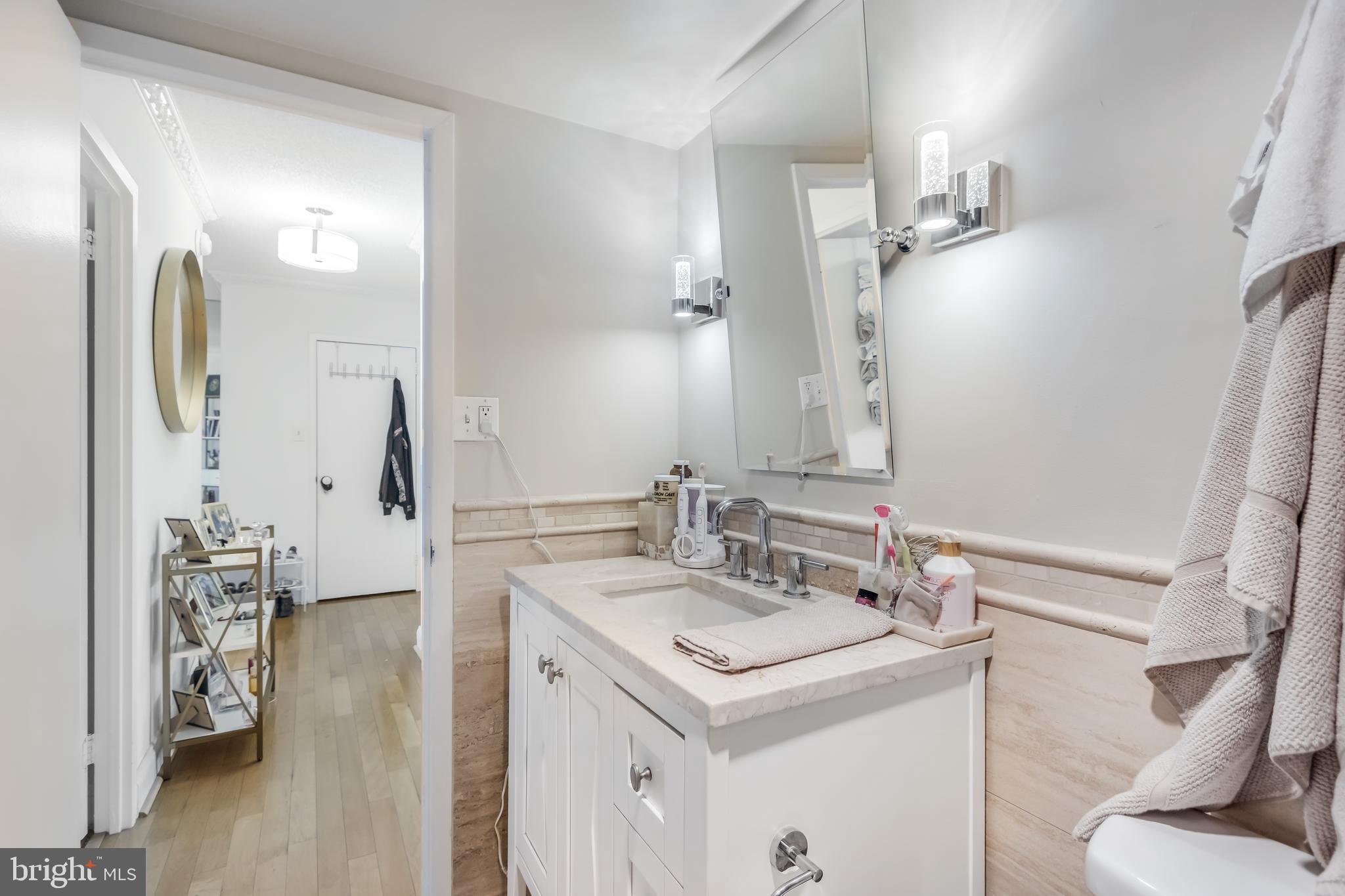 5225 POOKS HILL RD #1420N