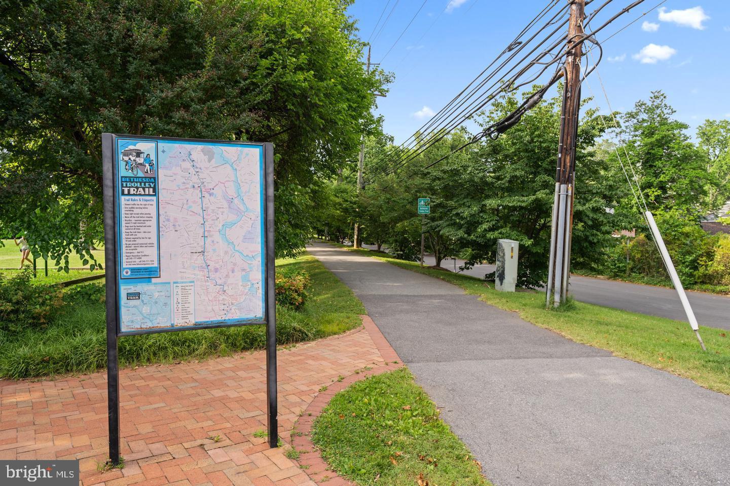 5225 POOKS HILL RD #1420N