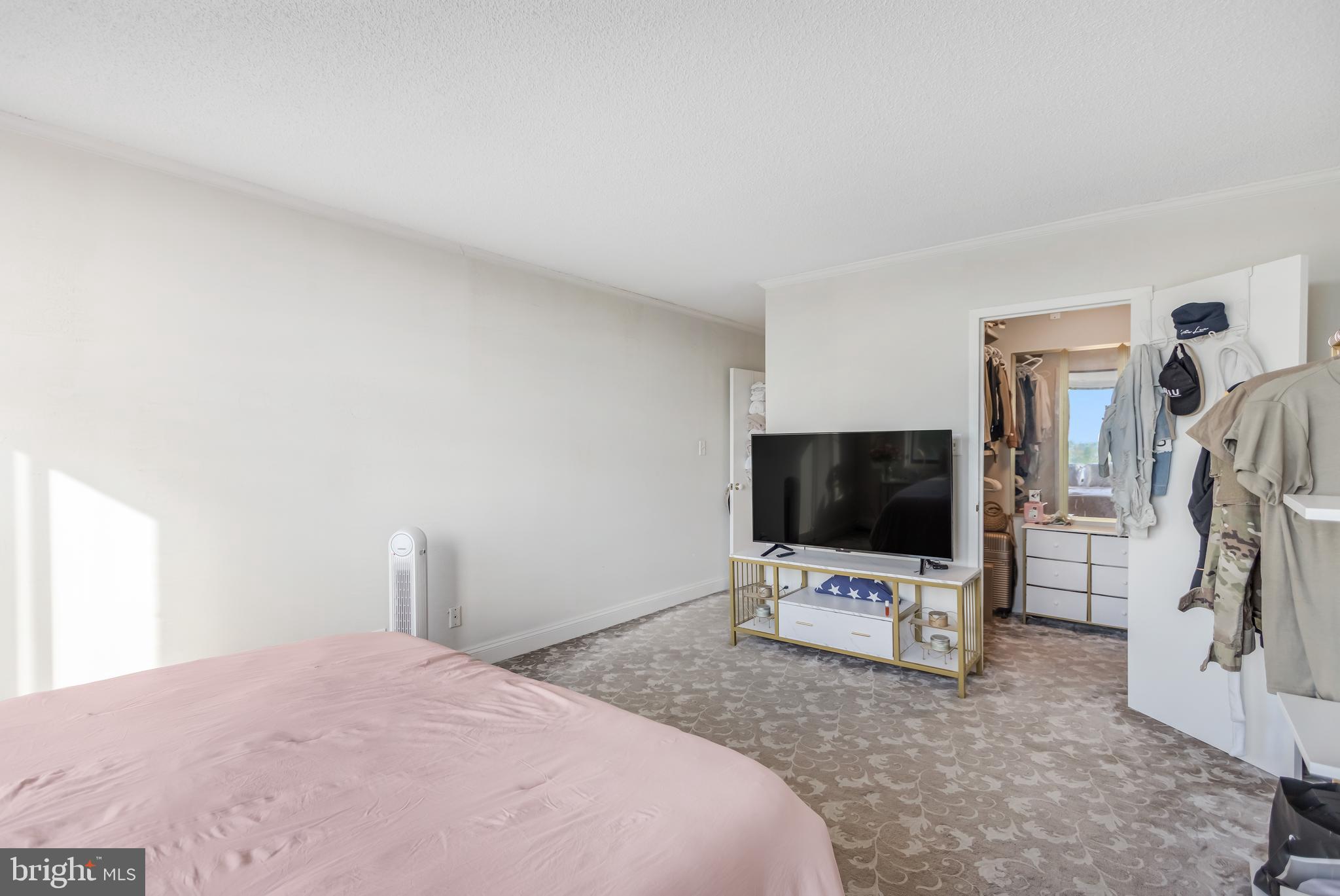 5225 POOKS HILL RD #1420N