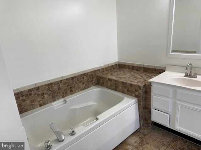 12012 SAW MILL CT