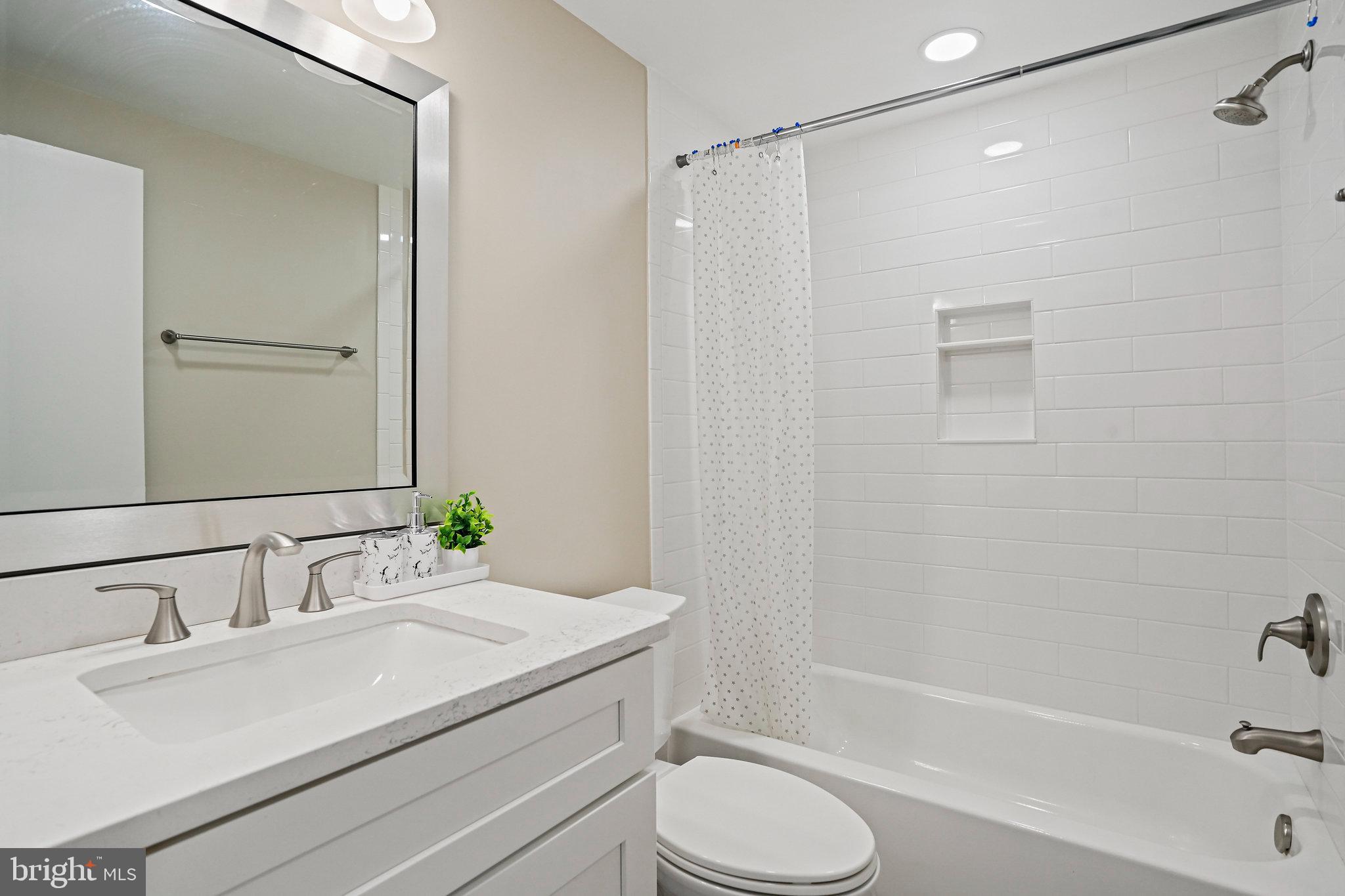 19944 Drexel Hill Cir