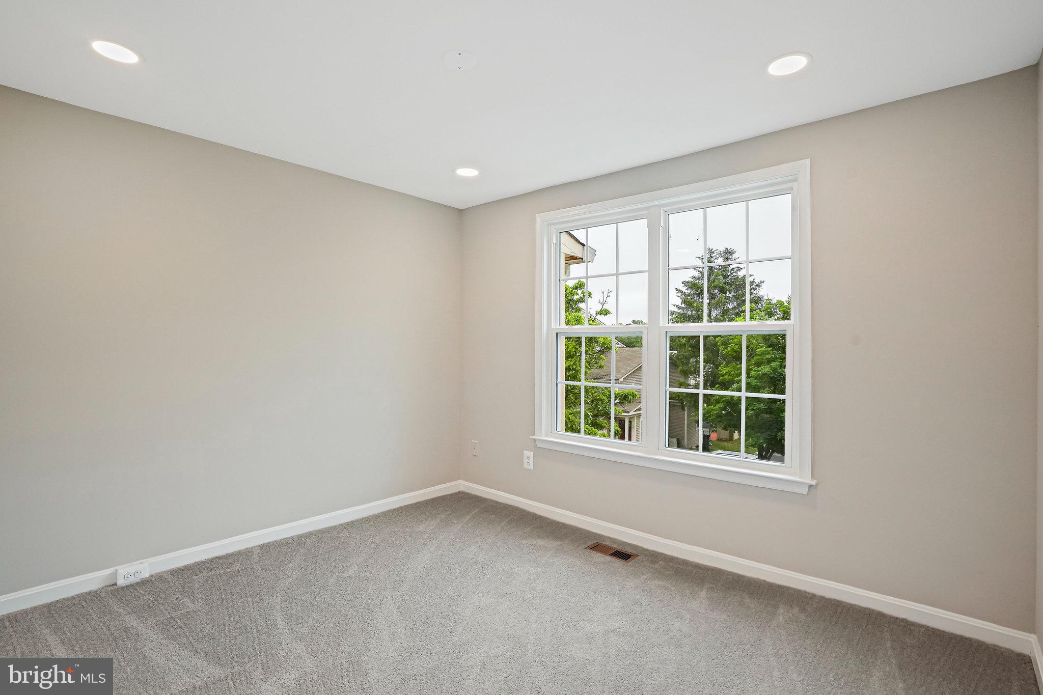 19944 Drexel Hill Cir